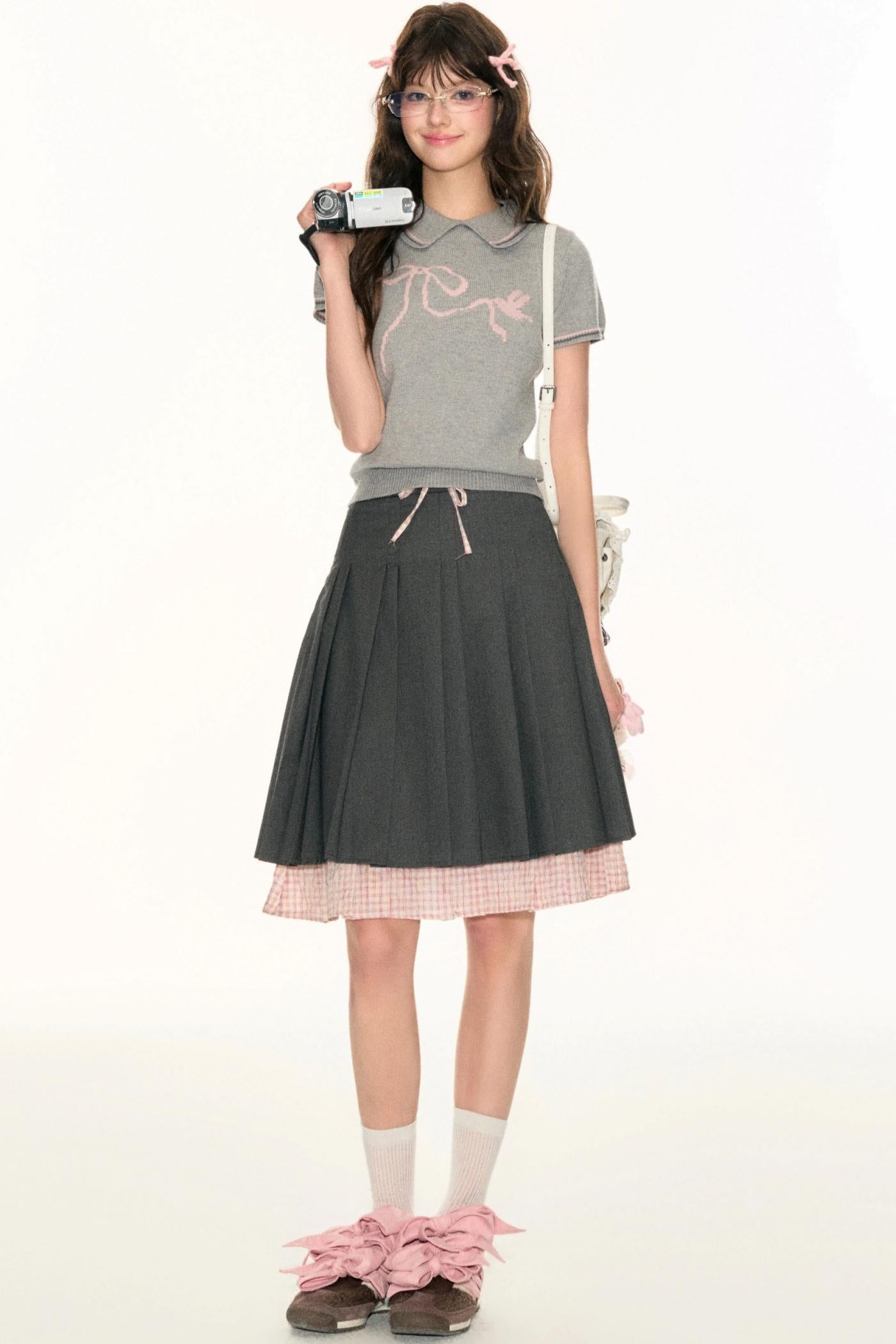 Bow Logo Lapel Knit Sweater