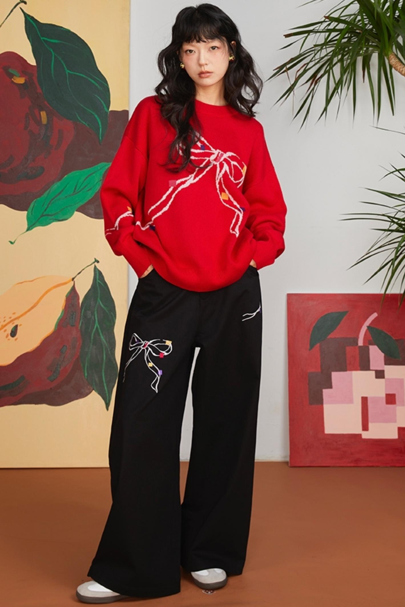 Loose Fit Bow Embroidery Pants