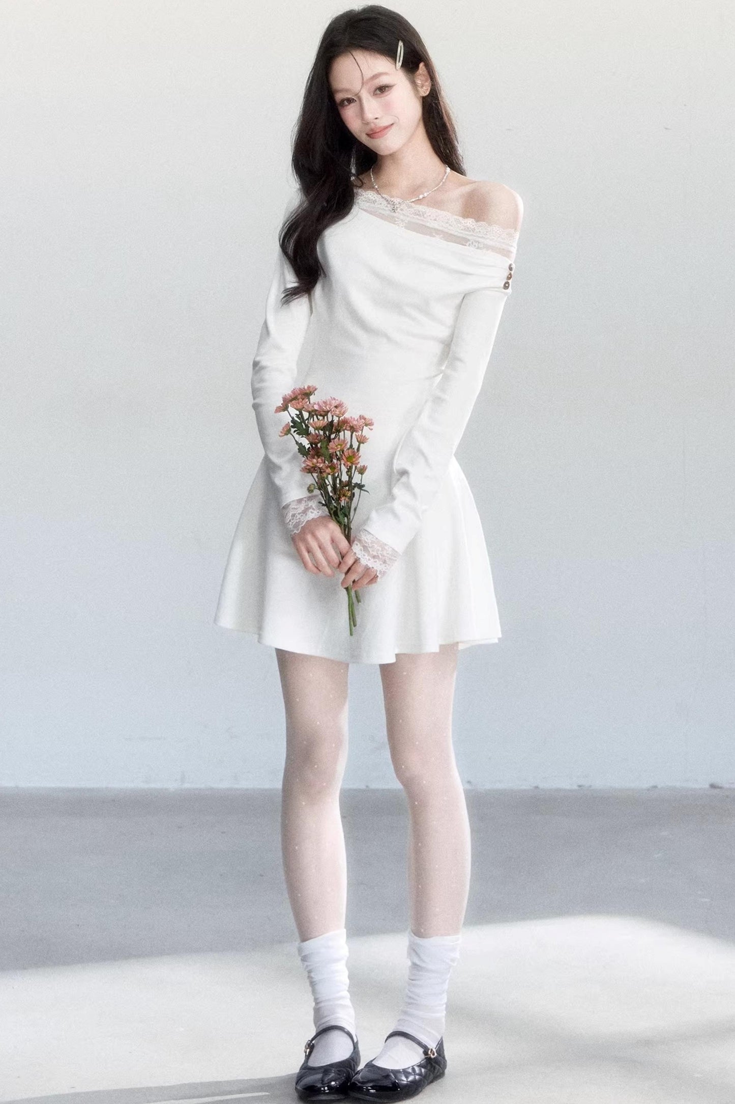 Moonlight Off-Shoulder Lace Dress