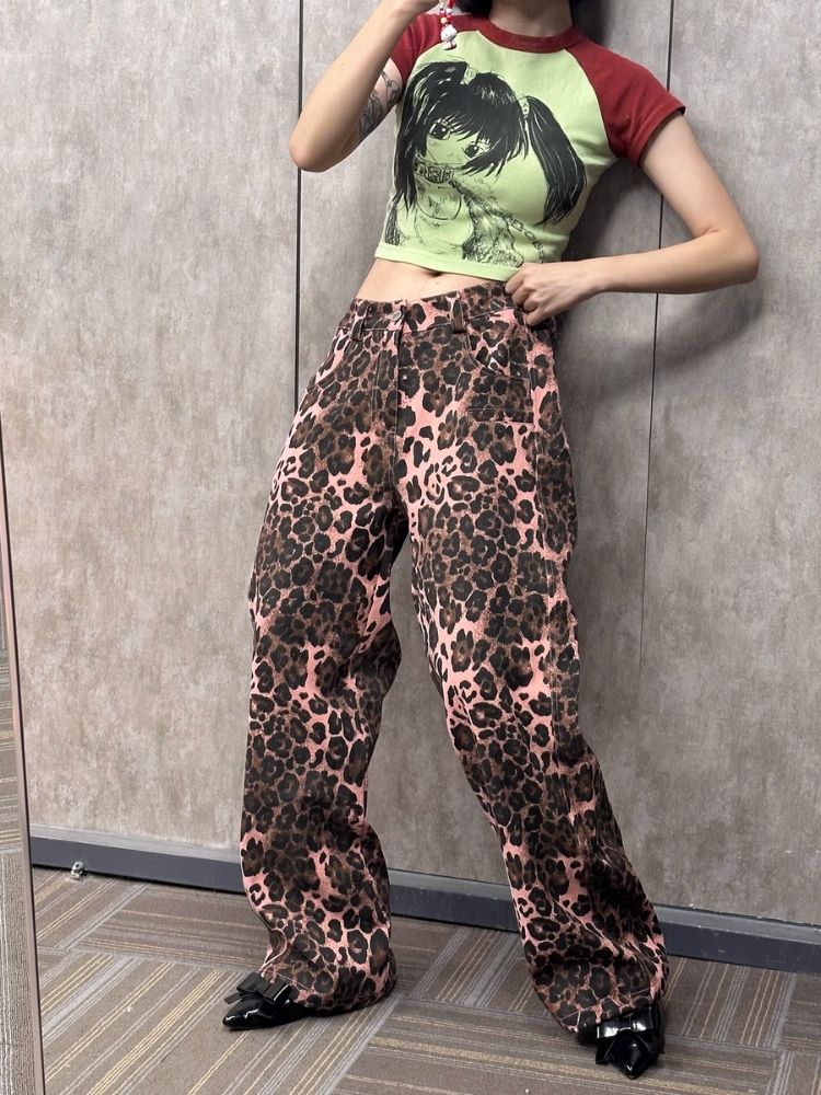 Pink leopard print wide leg pants