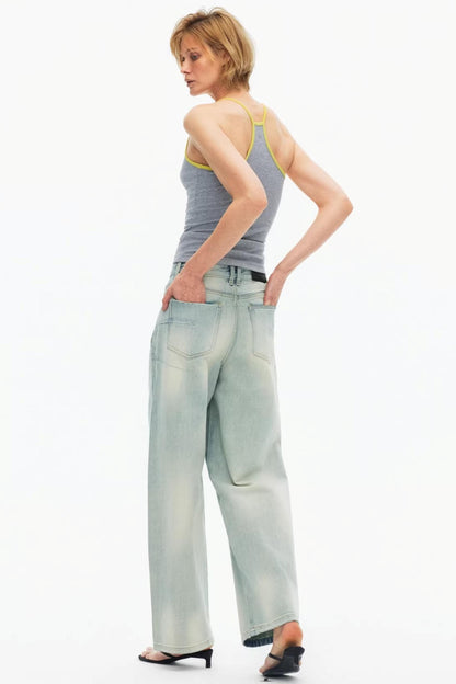 Grey contrast trim slim-fit tank top for women