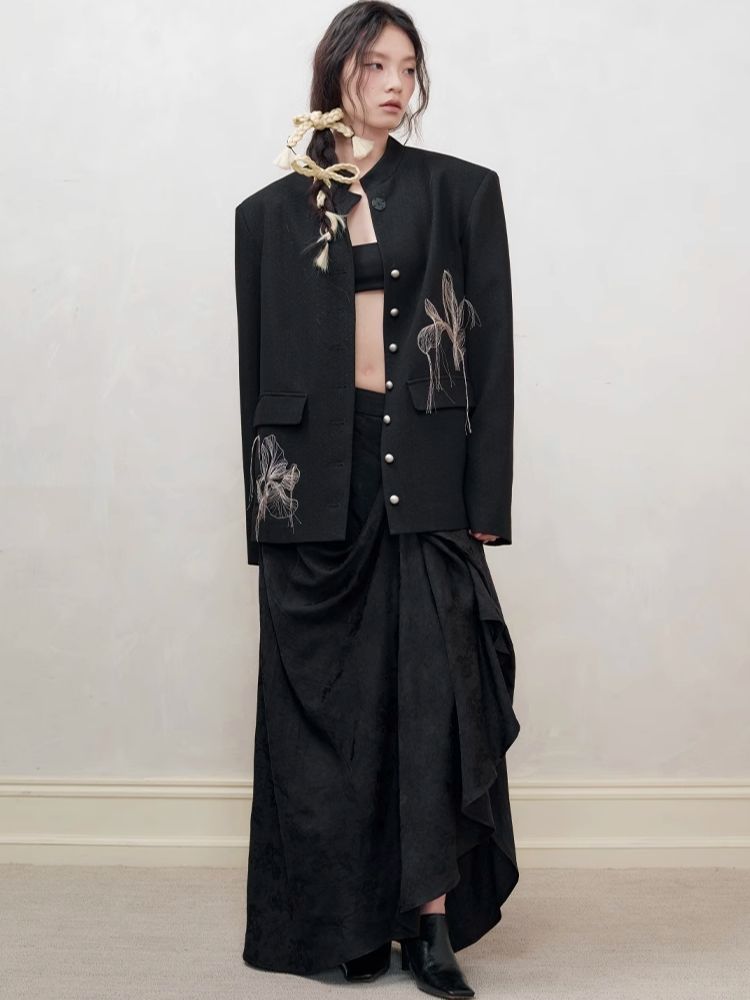 Fine Silk Thread Embroidery Black Suit Jacket