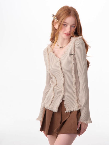 Large V-neck flared sleeves cardigan