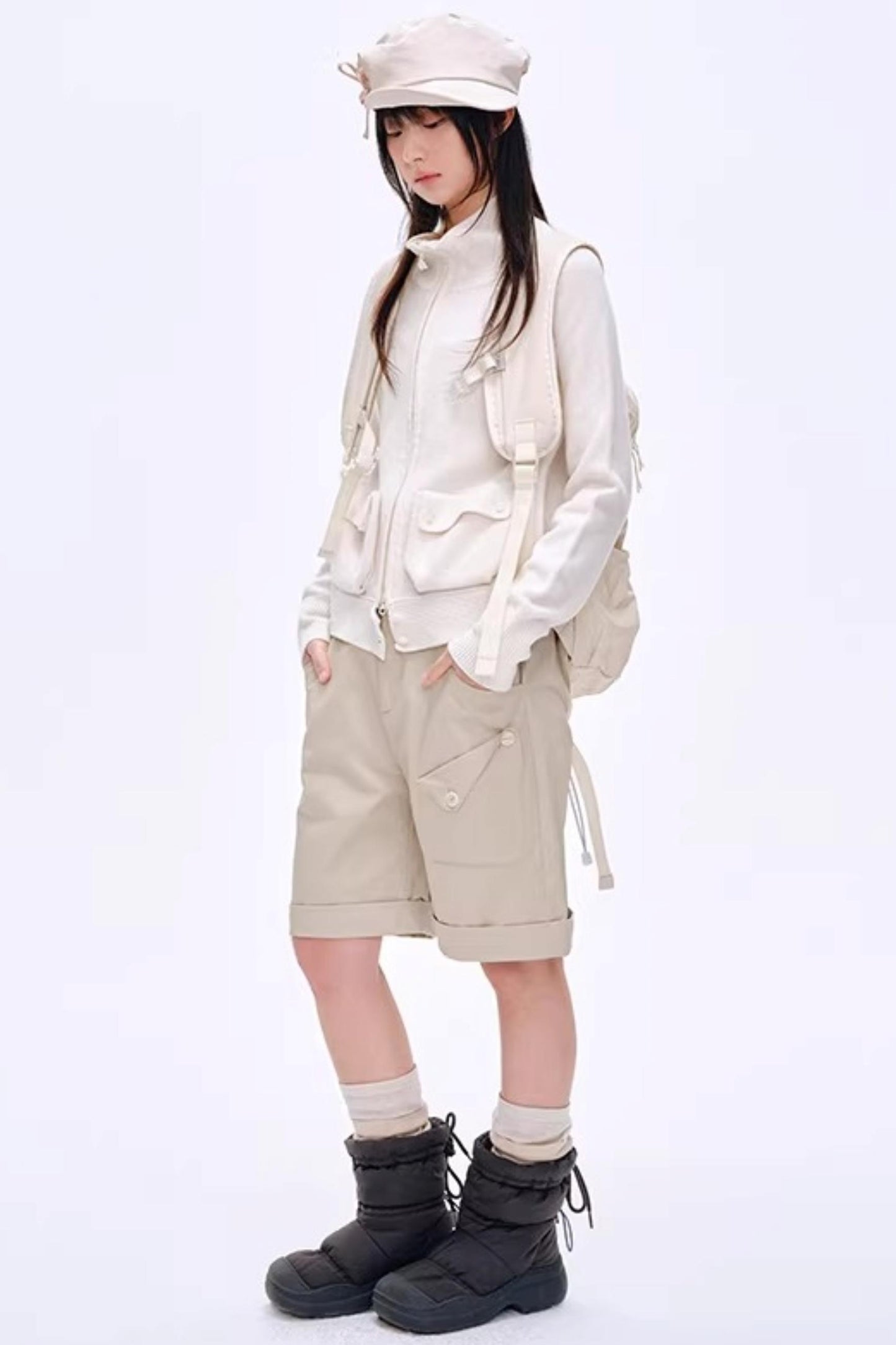 Simple Unbounded Straight-Leg Shorts