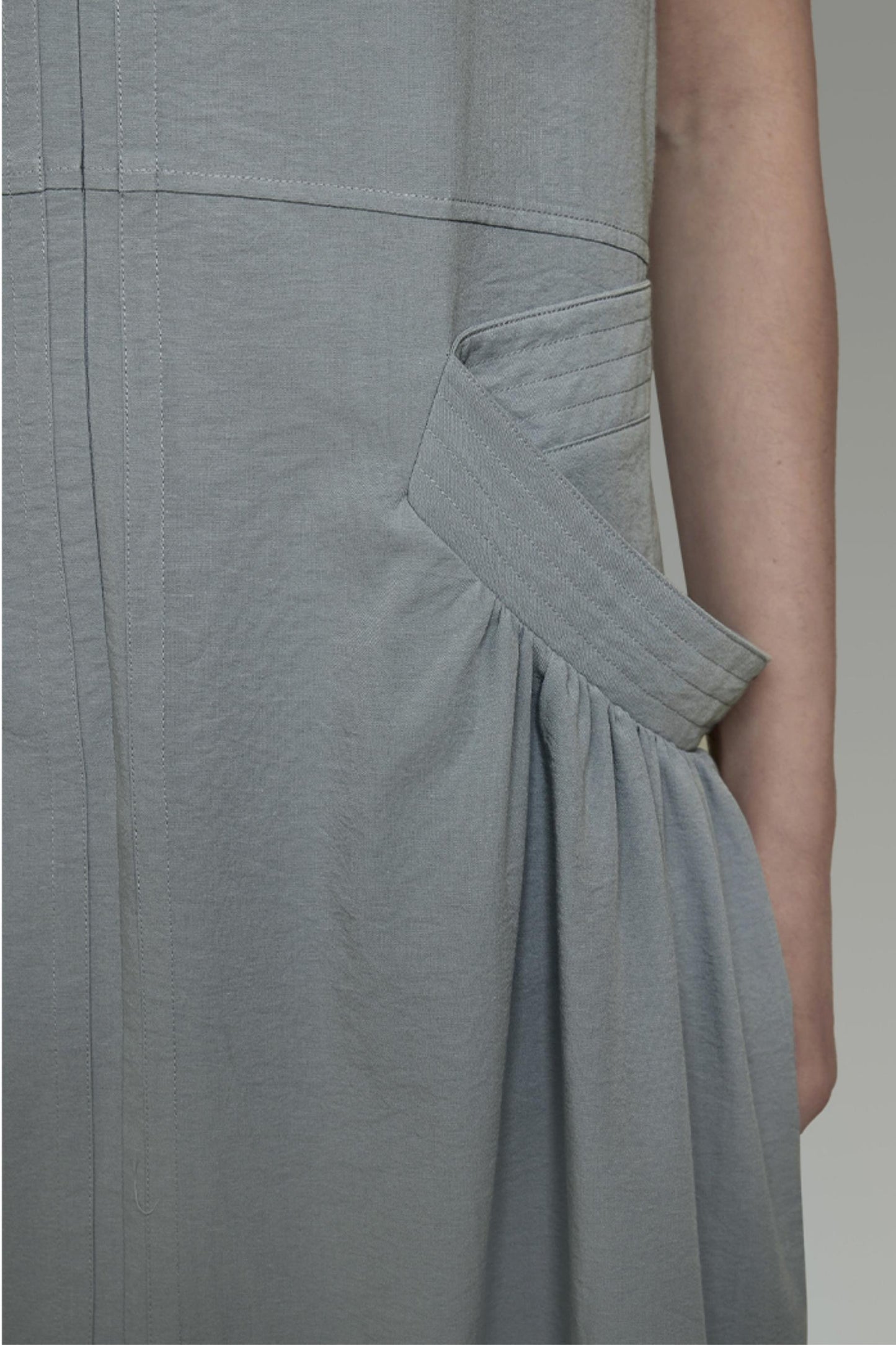 V-Neck Pocket Maxi Dress