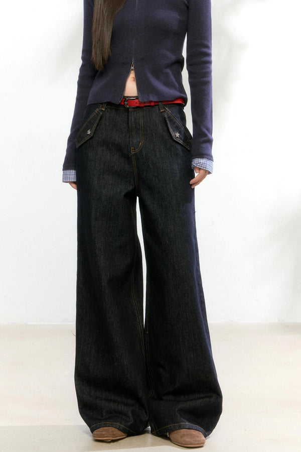 Small Flower Pocket White Jeans