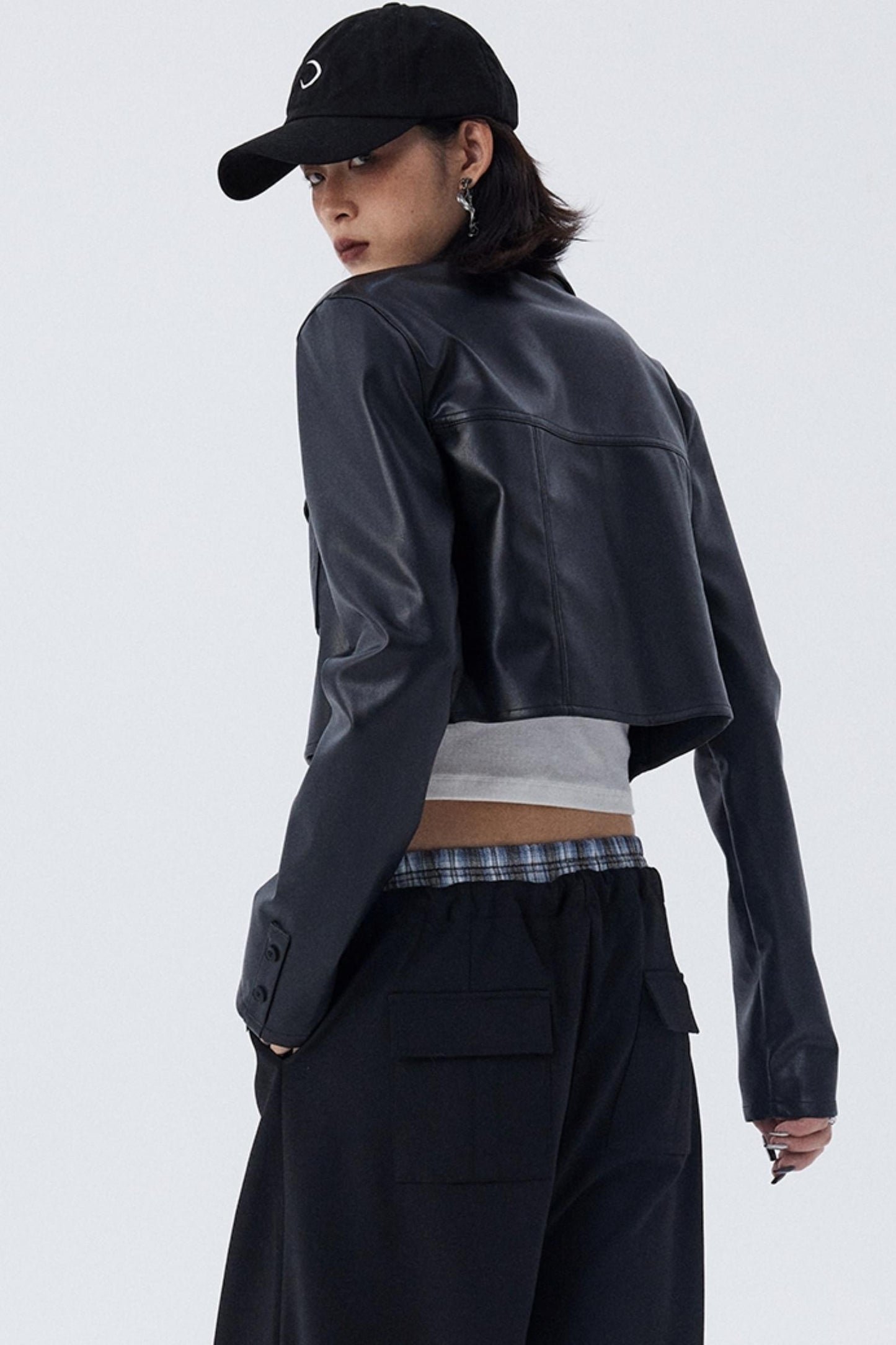 Cropped Slim Fit Leather Jacket