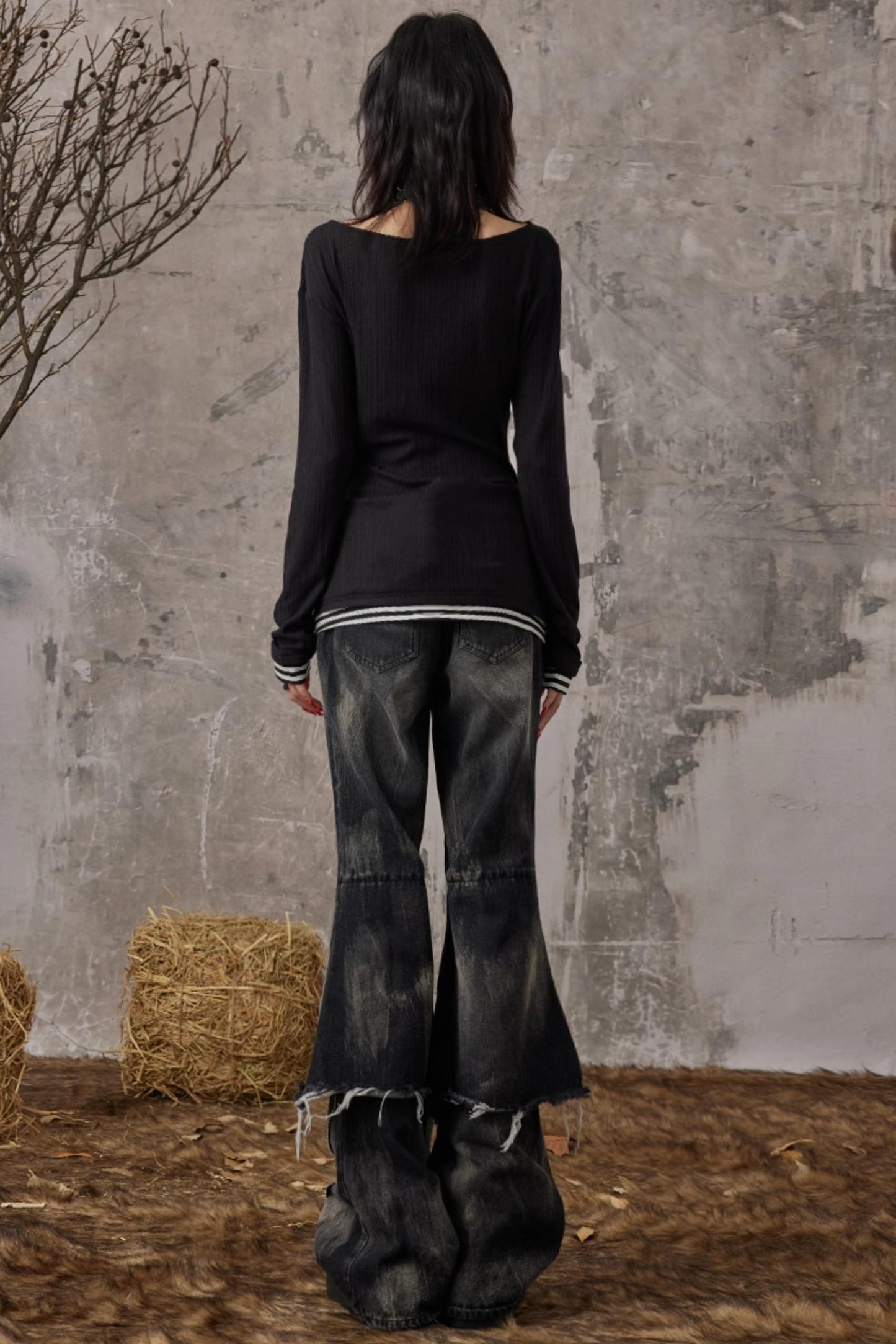 Swing Neck Knit Layer Top