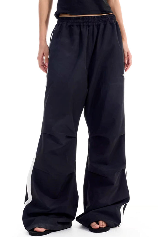 Color-Blocked Distressed Pleated Pants