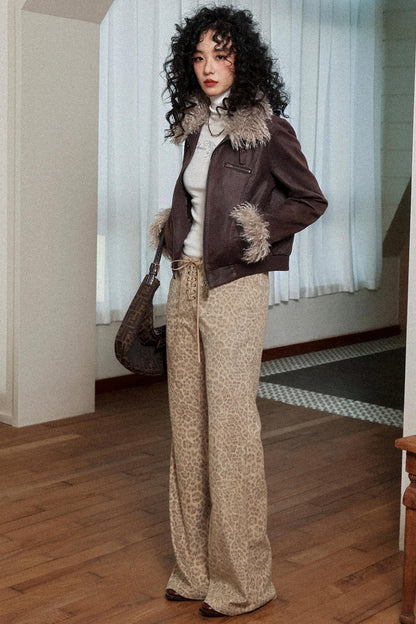 Gentle Corduroy Flared Pants