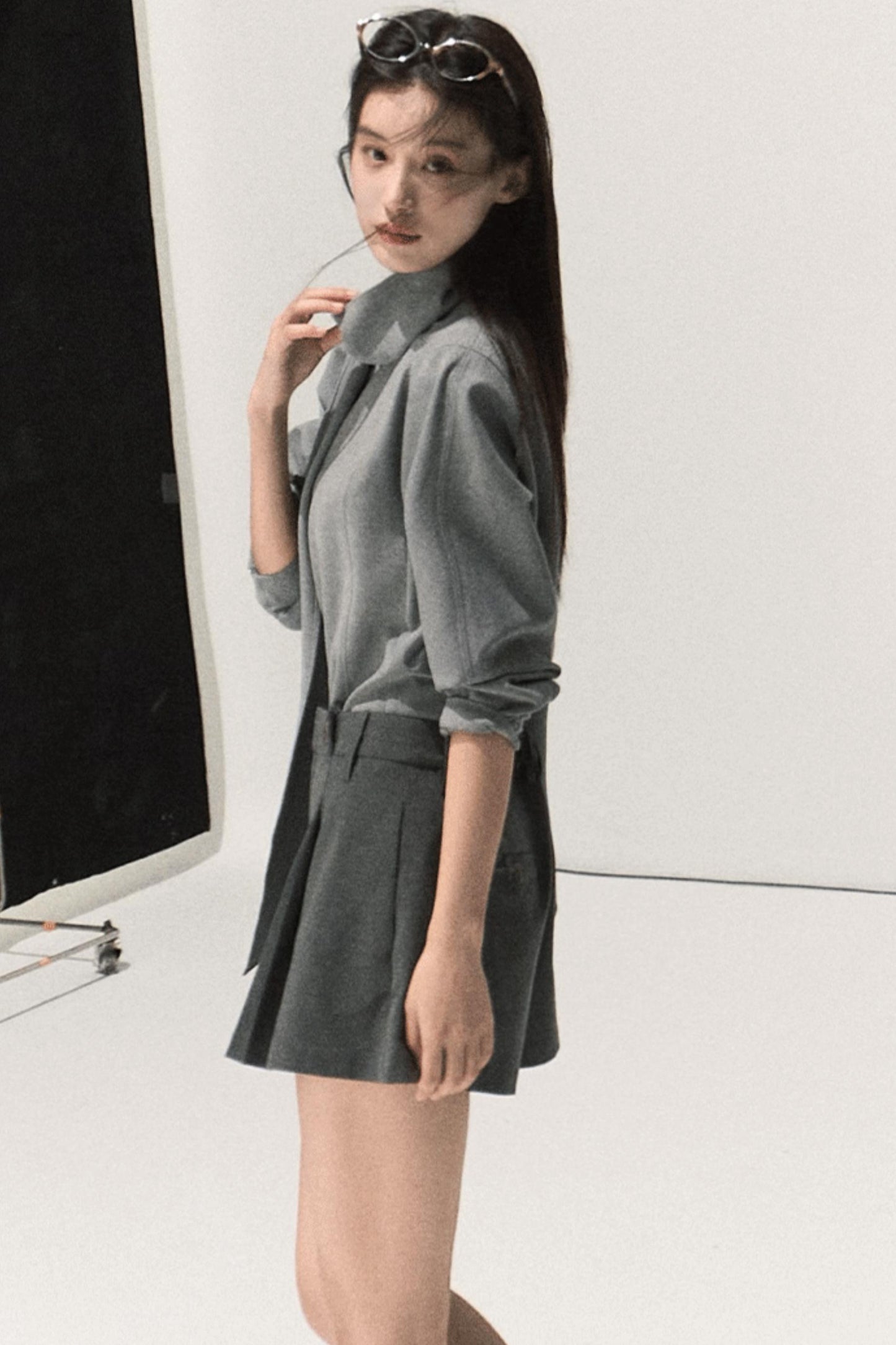 Intelligence Streamer Shoulder Padded Backless Top Shorts Set- Up