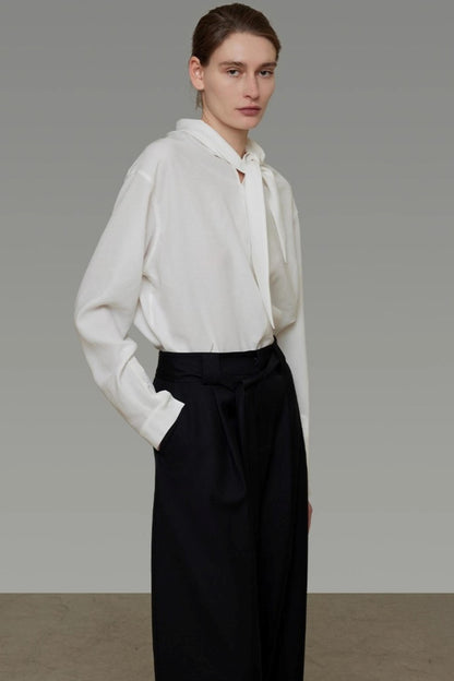 Autumn White Lace-Up Shirt