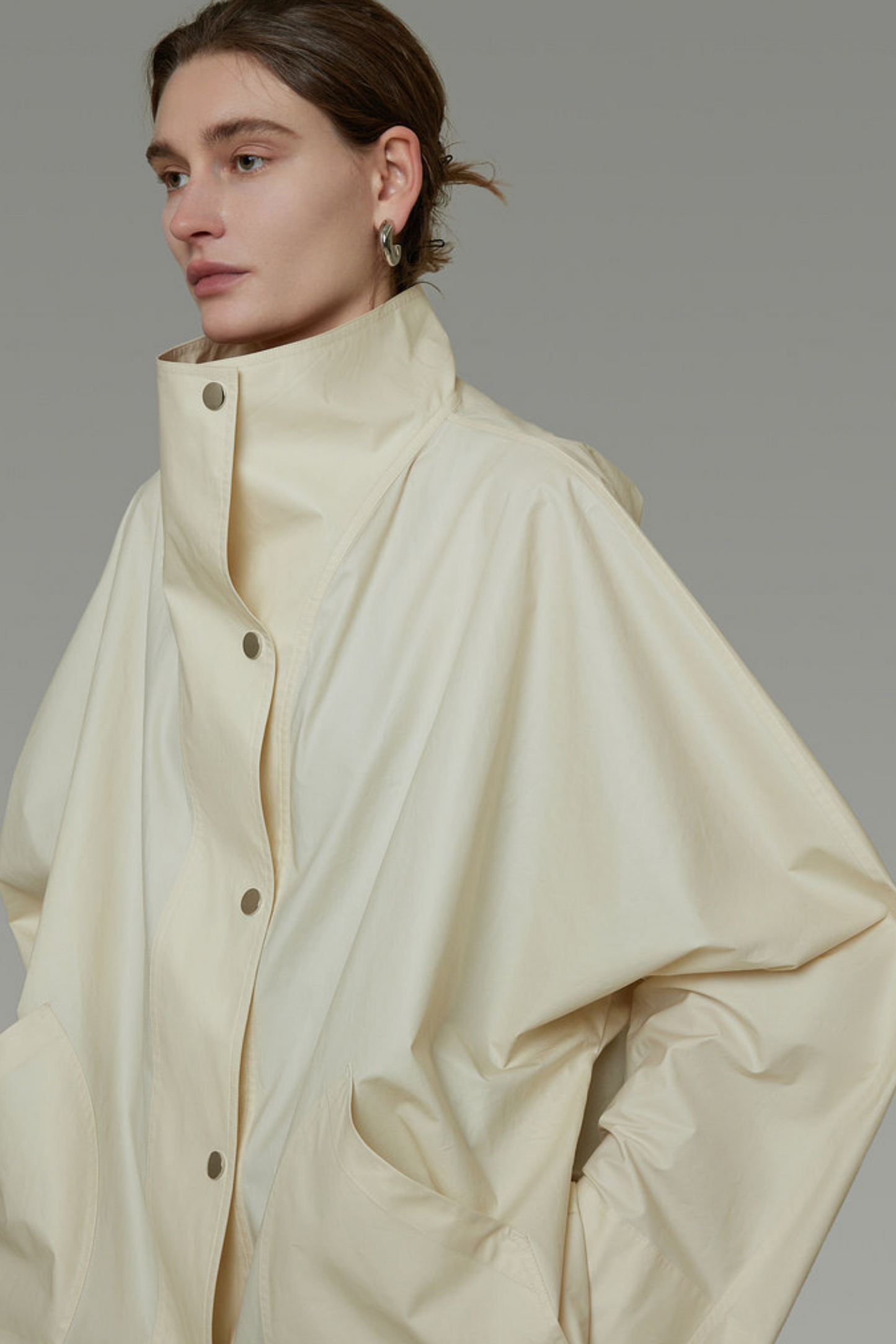 Trenchcoat mit Metallknopf