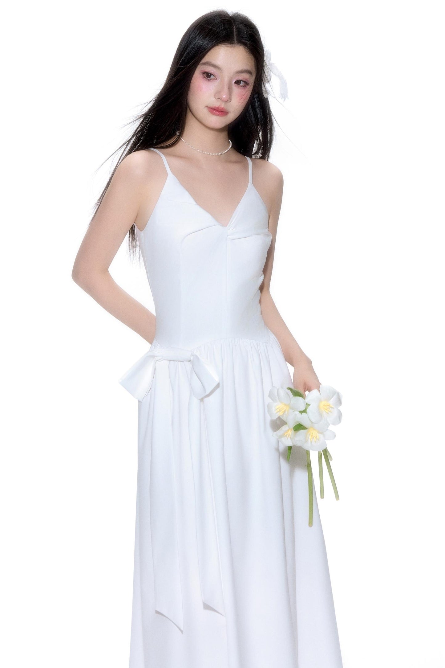 Twisted Bow Halter Pleated Dress