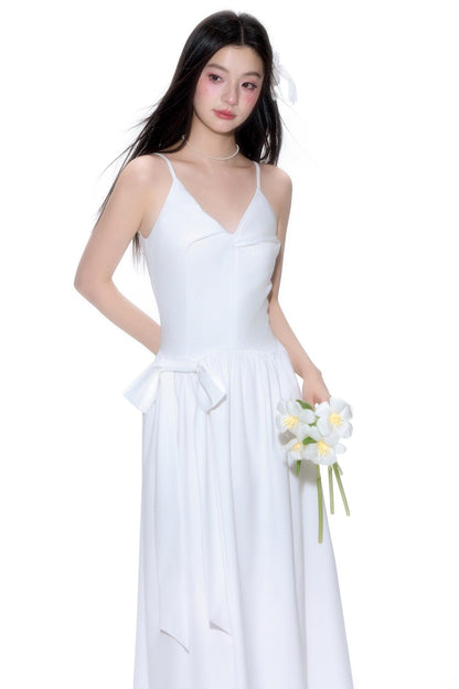 Twisted Bow Halter Pleated Dress