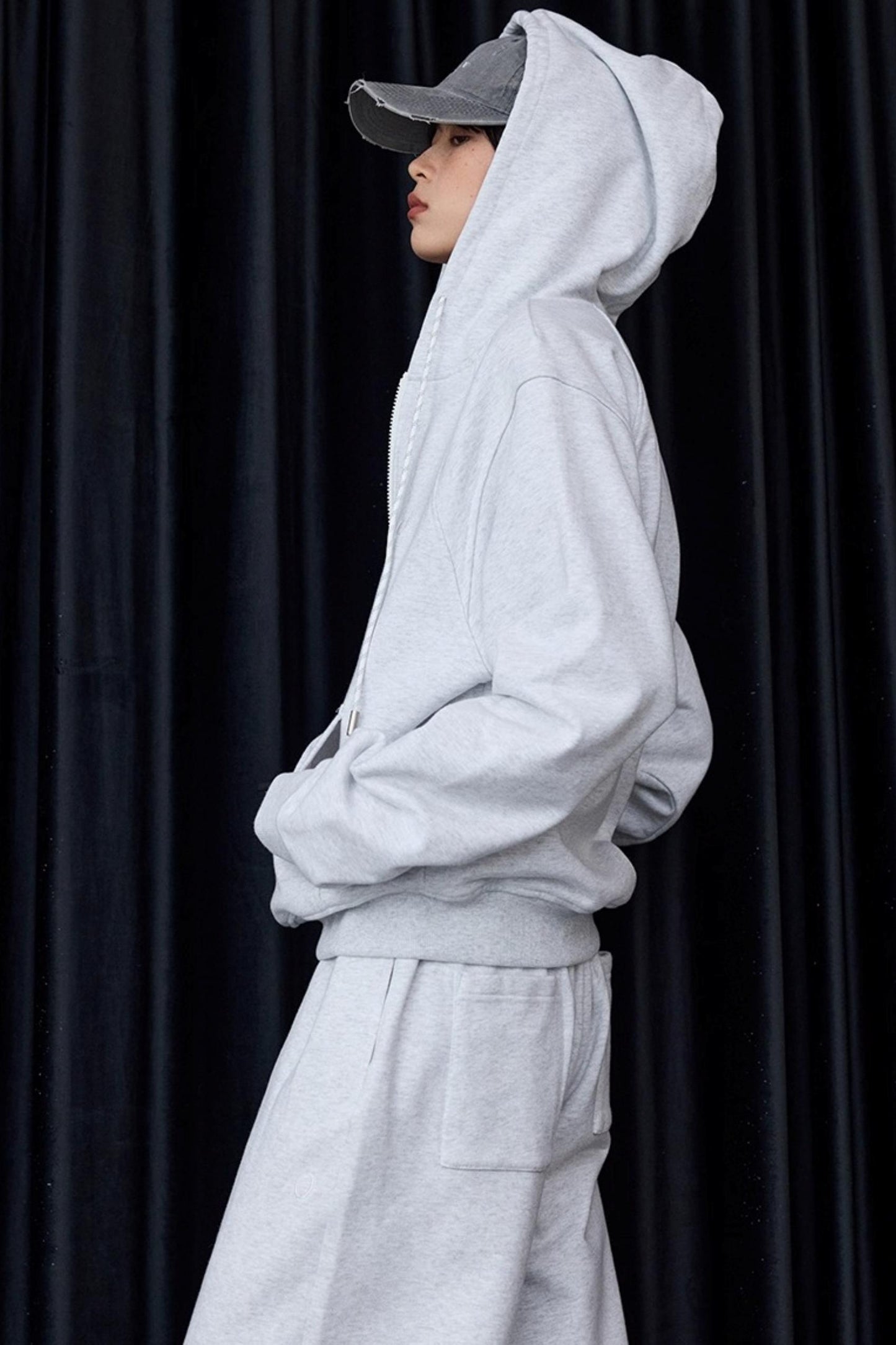 Grey Winter Pullover Sweatshirt Set-Up