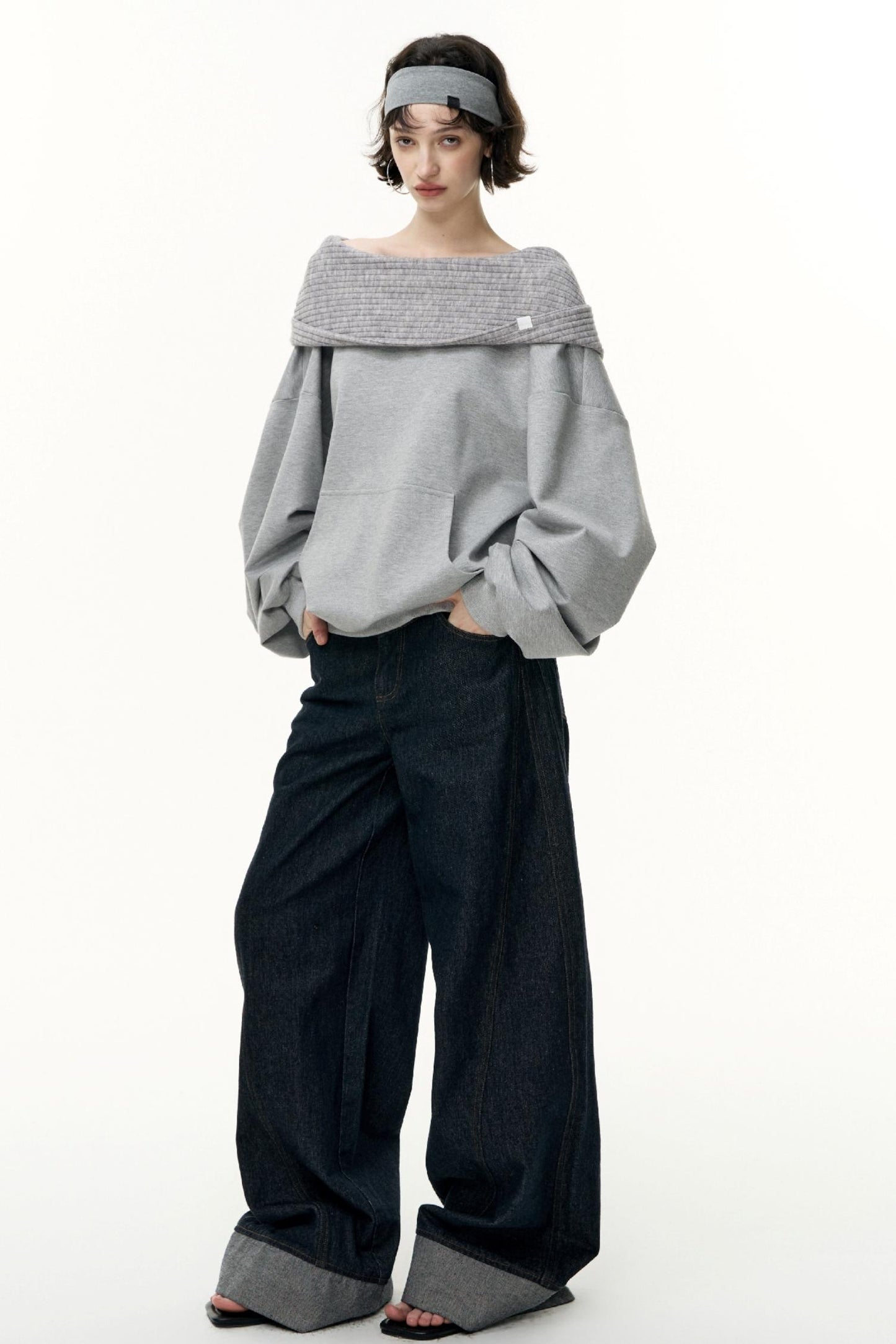 Loose Hooded Sweatshirt