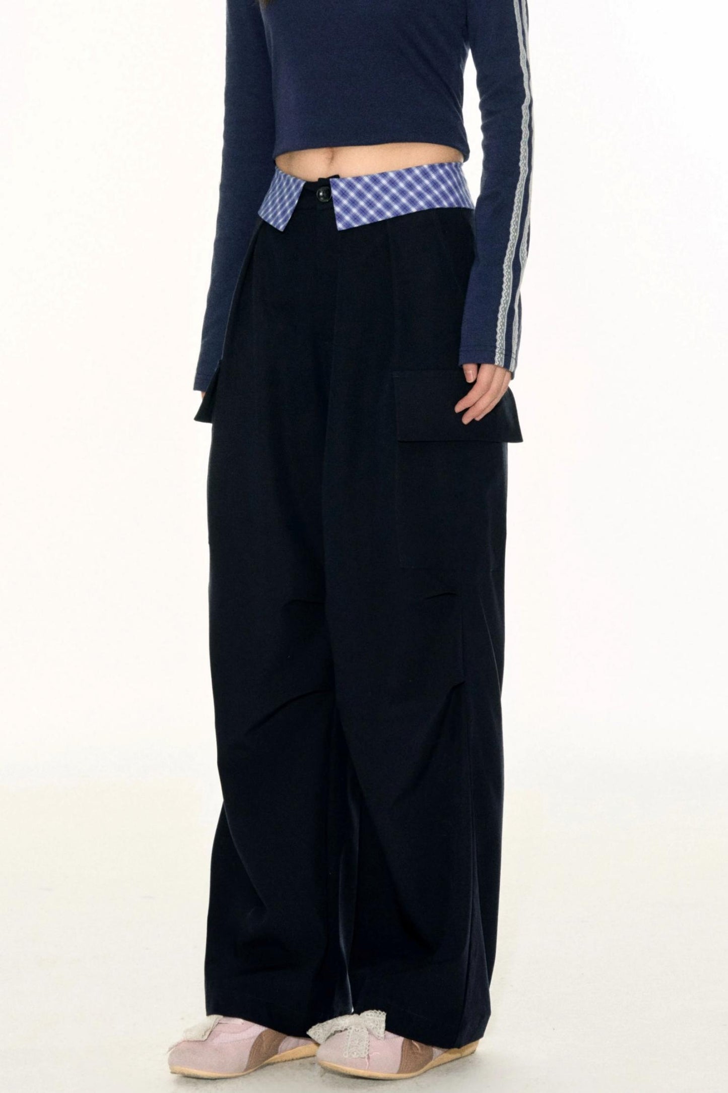 Blaue Cargohose