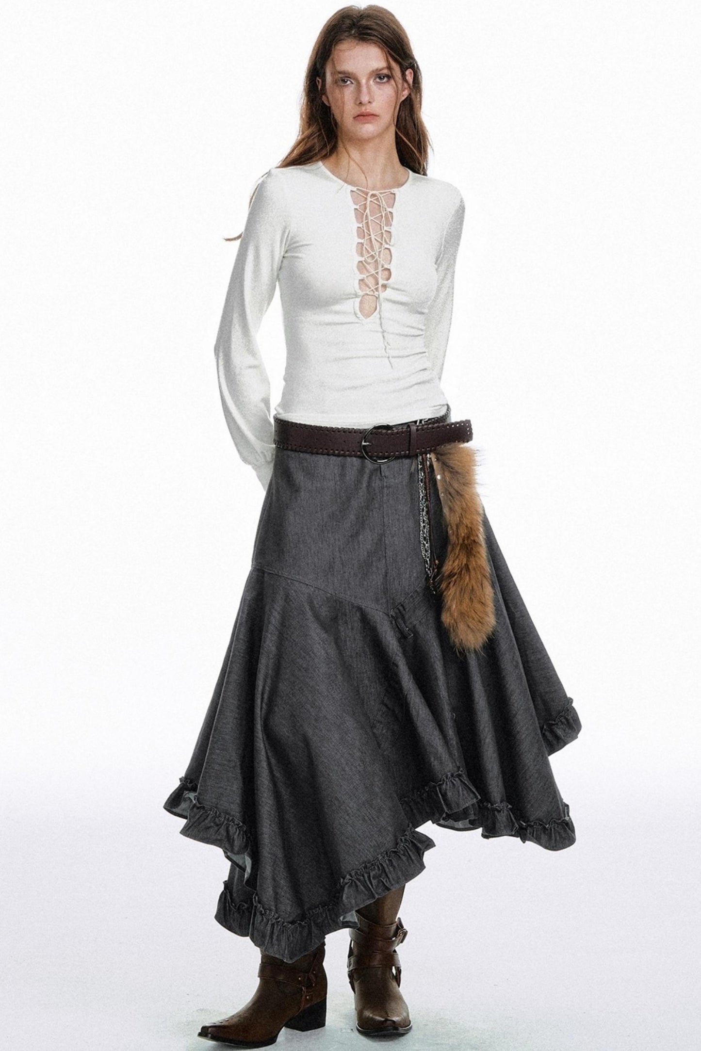 Strap Cut-Out Slim Sleeve T-Shirt