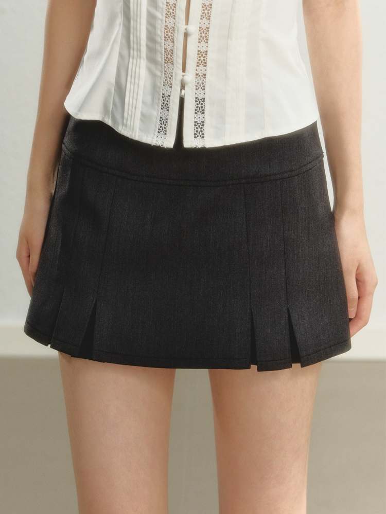 Retro College Style Scalloped Pleated Mini Skirt