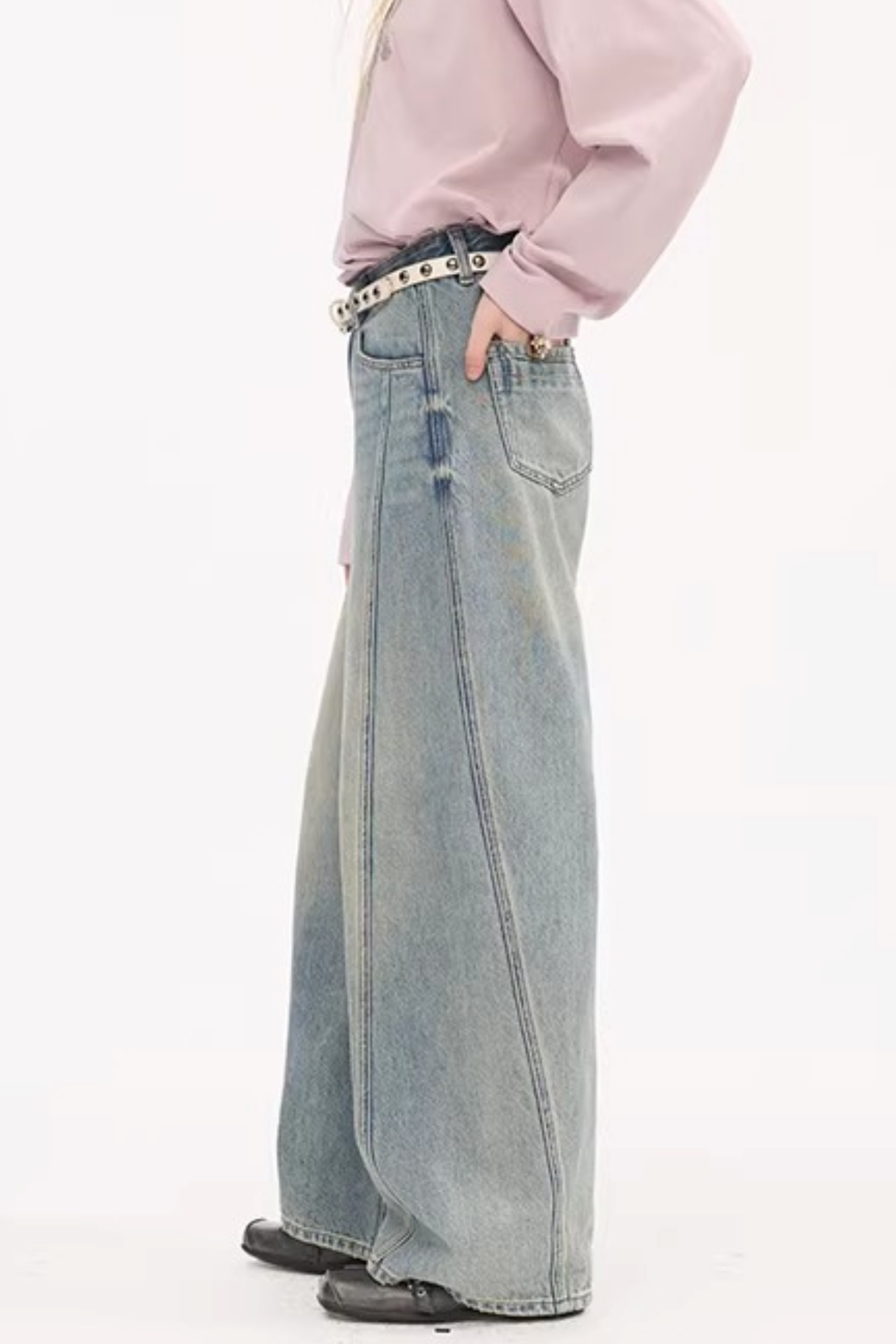 Split Curved Hem Denim Pants