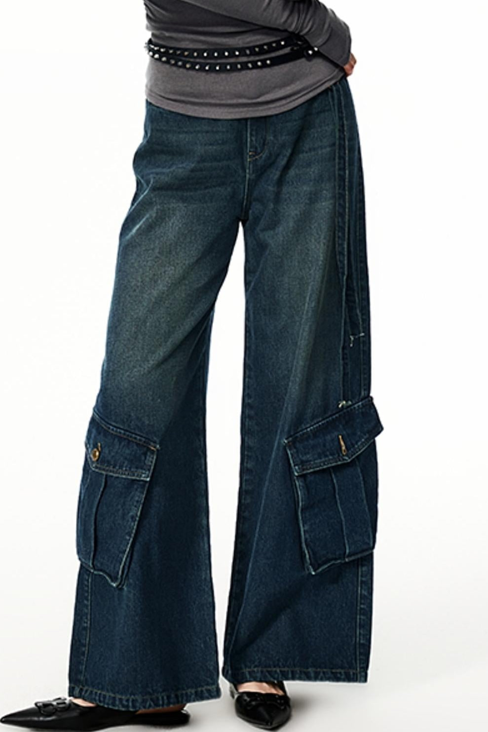 Heavy-Washed Wide-Leg Cargo Jeans