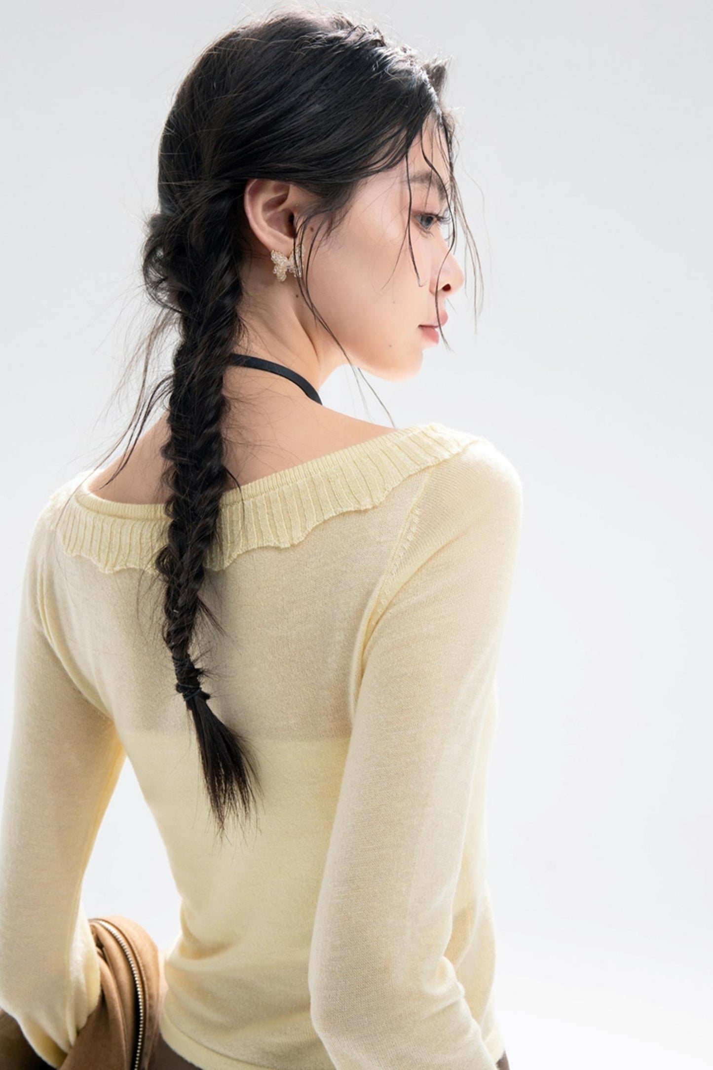 Lightweight Wavy Wool Top