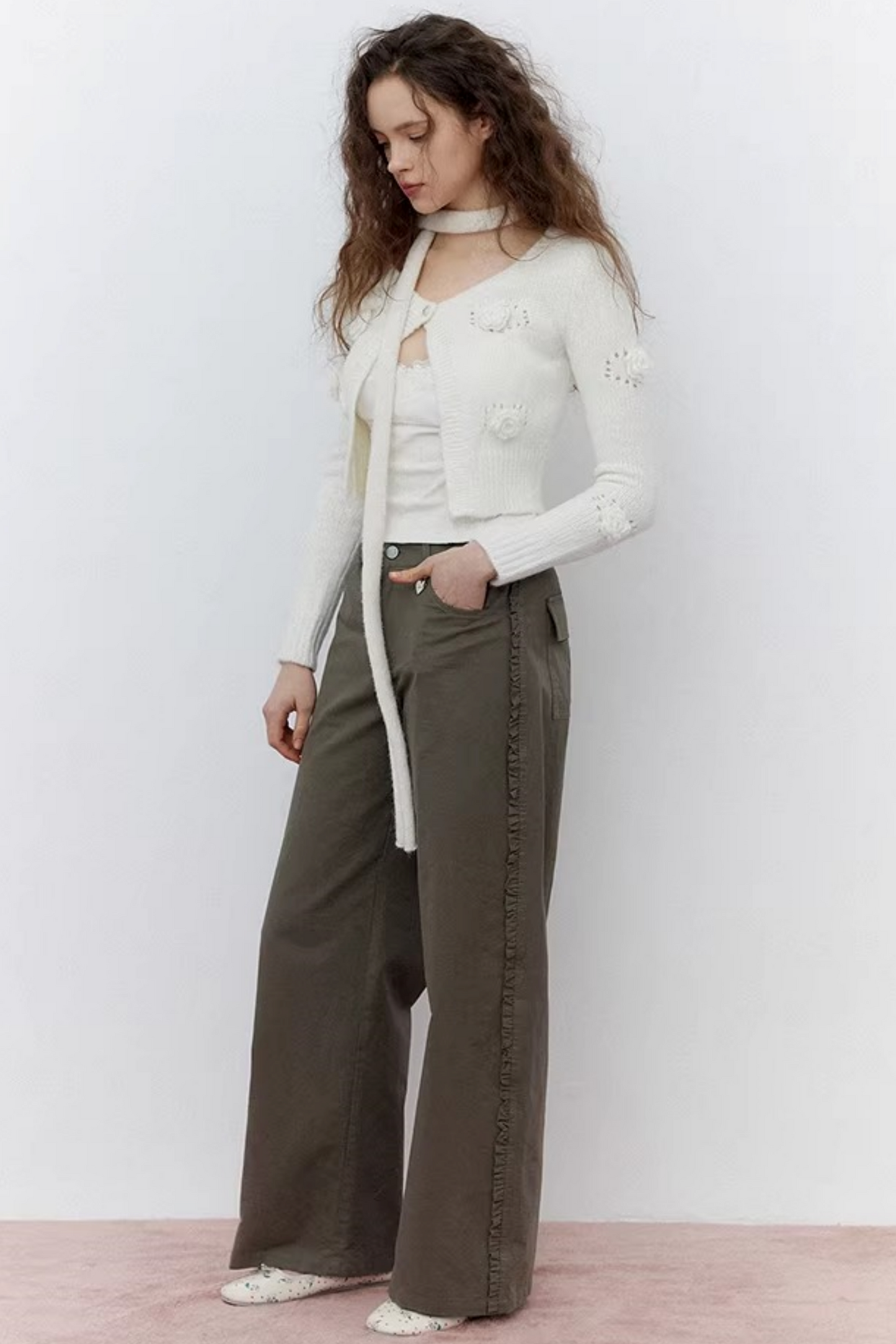 Uena White Floral Knit Cardigan