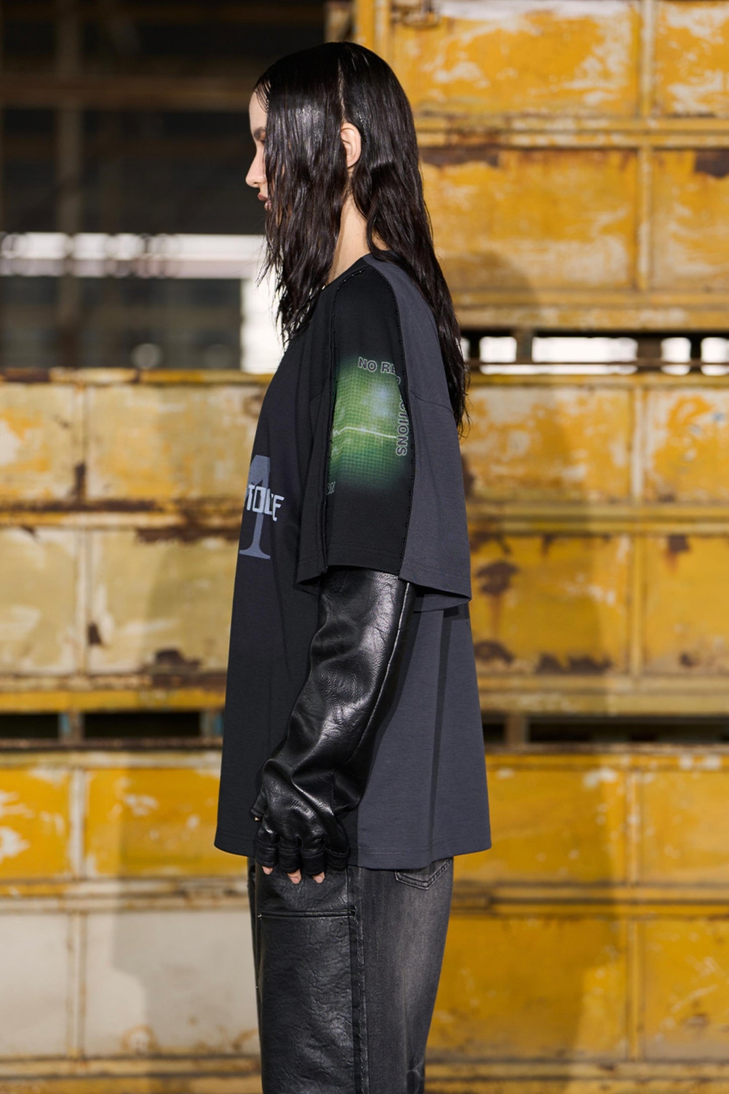 Short Sleeve Buckle Layered T-Shirt