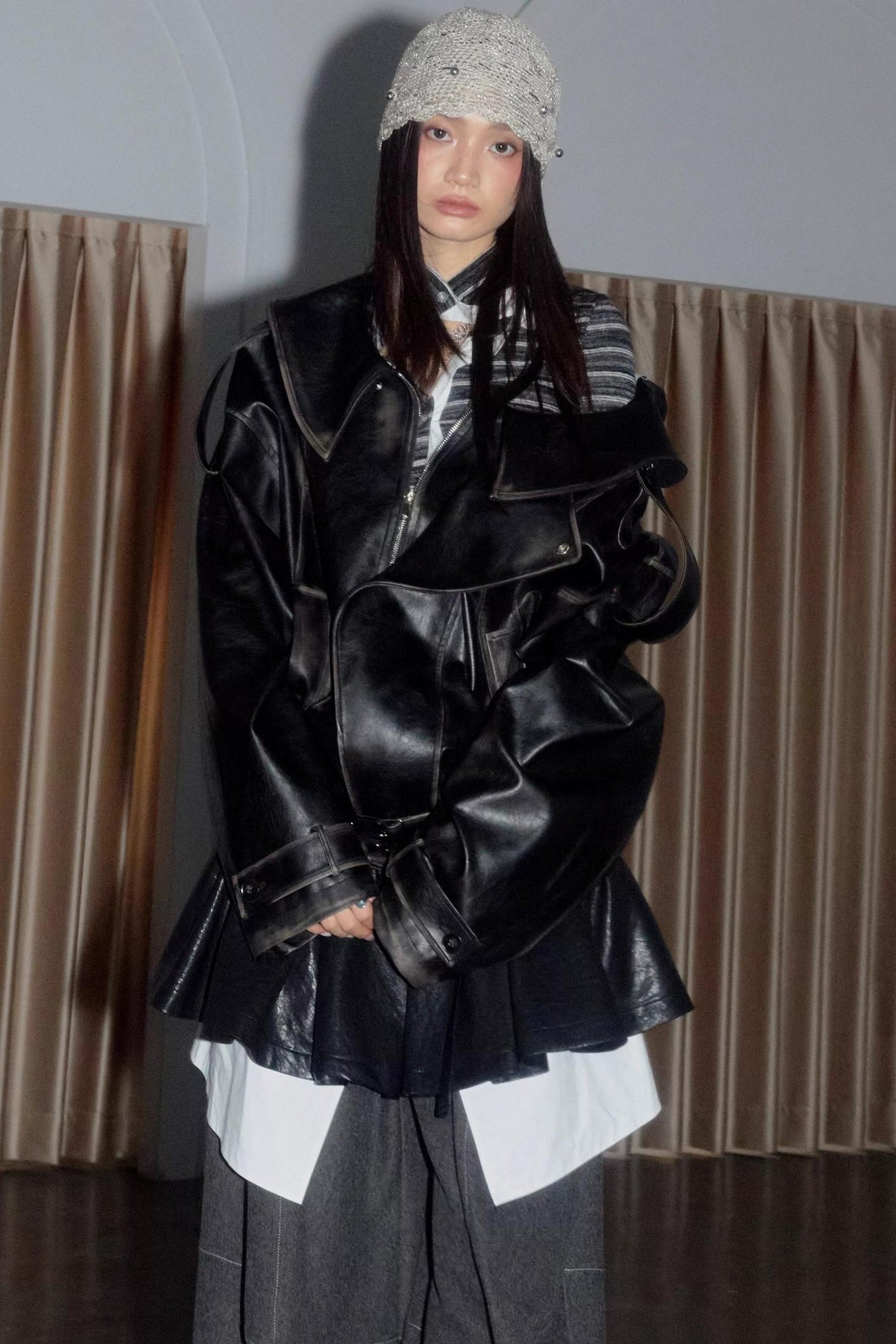 Ultra-High Collar Knit Base Shirt