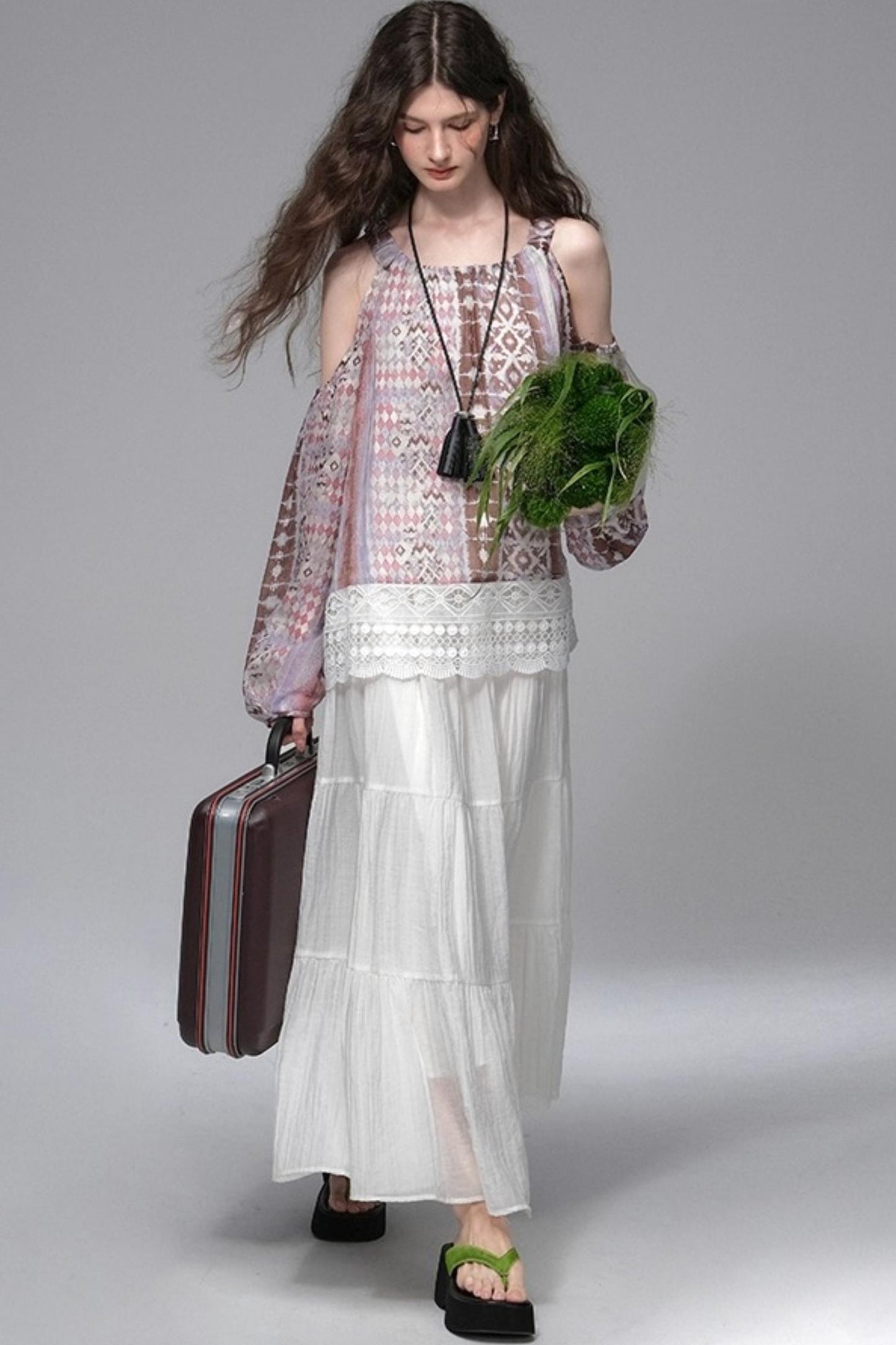 Wandering Petals Lace Shirt