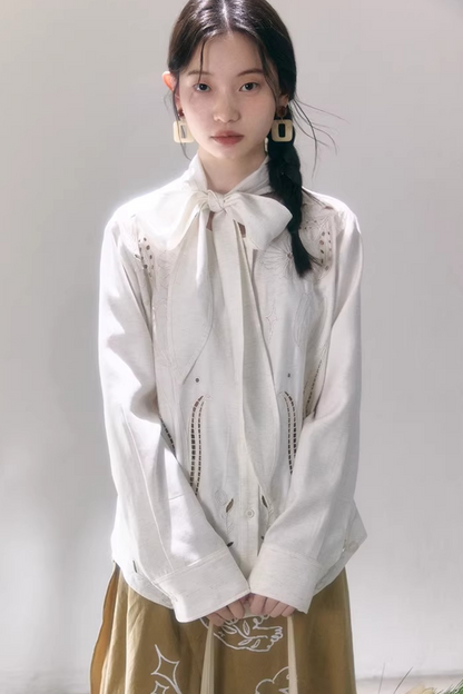 Tulip Embroidery Blouse
