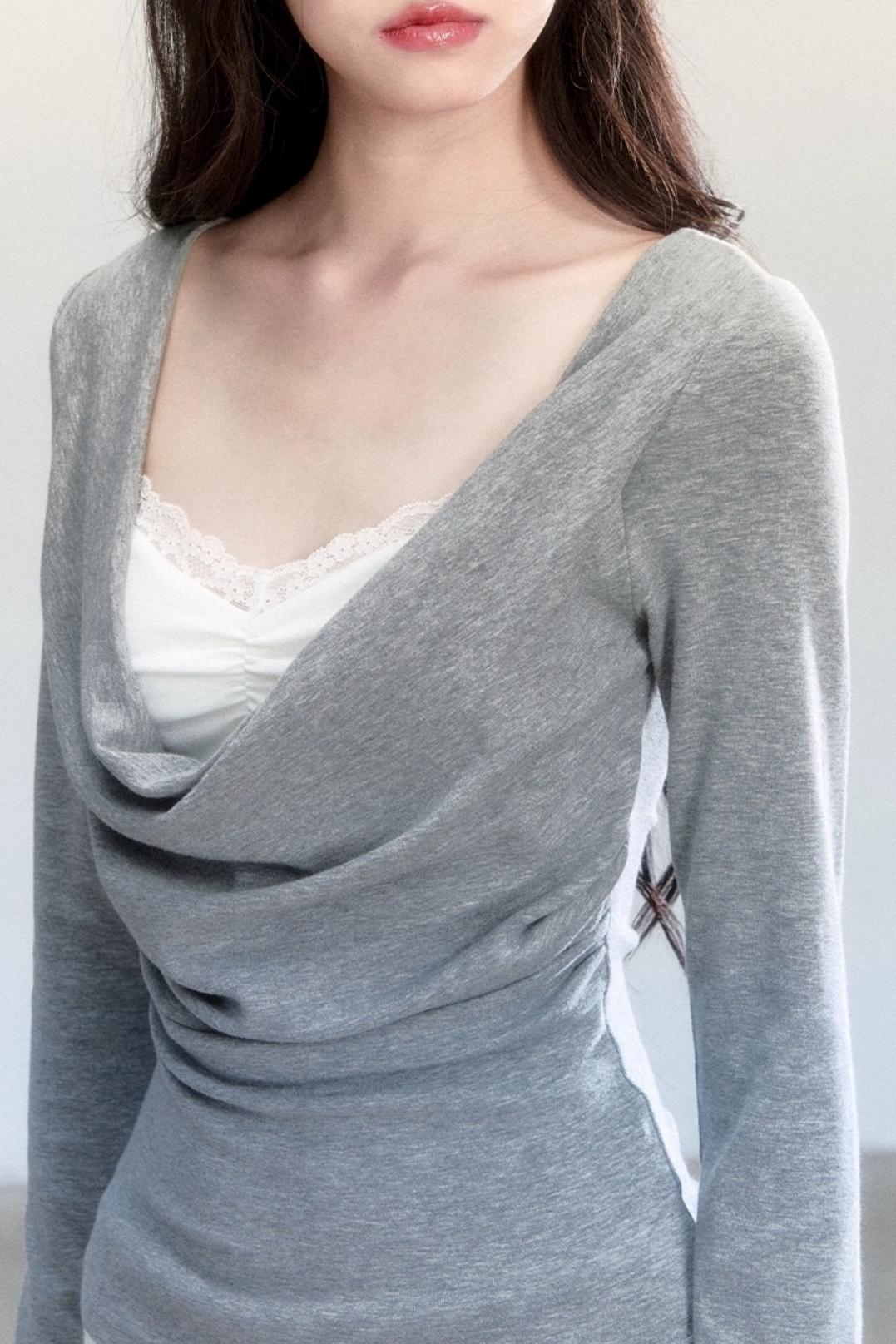 Gray Flower Swing Knitwear