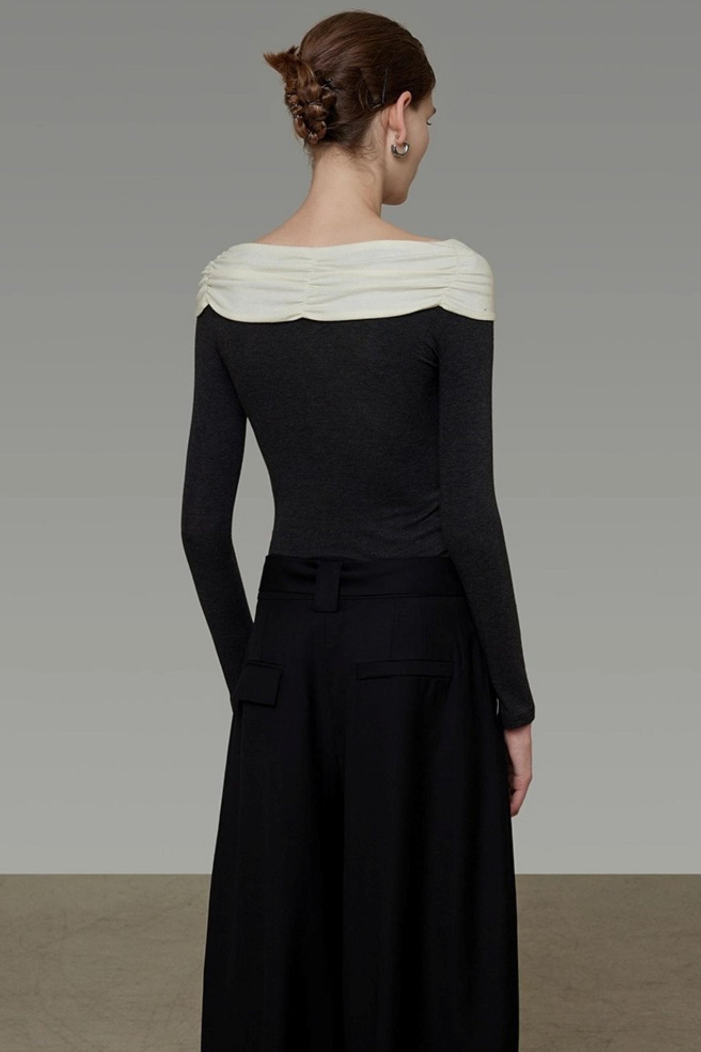 Elegant Collar Knitwear Top