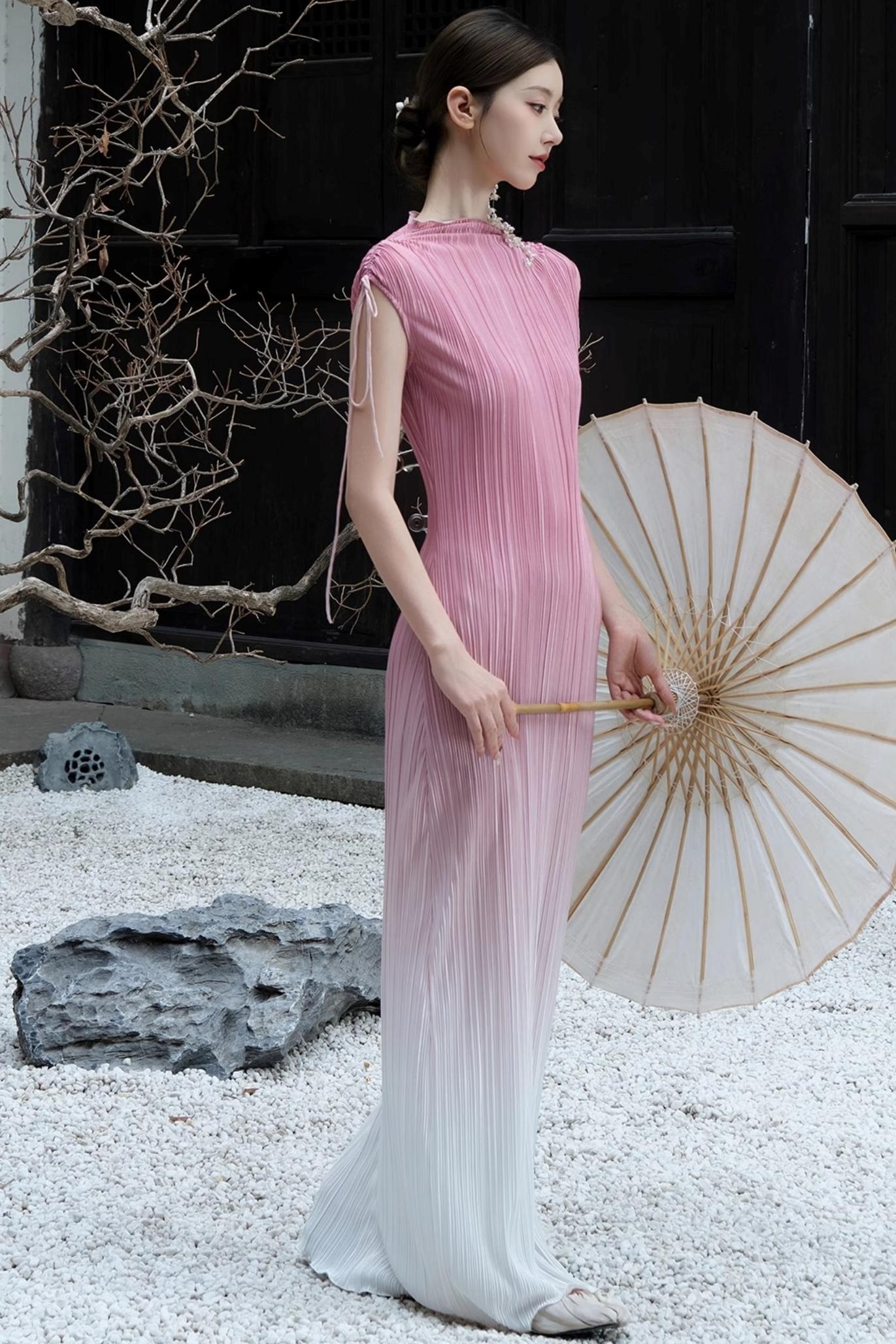 Summer Pink Pleated Dress
