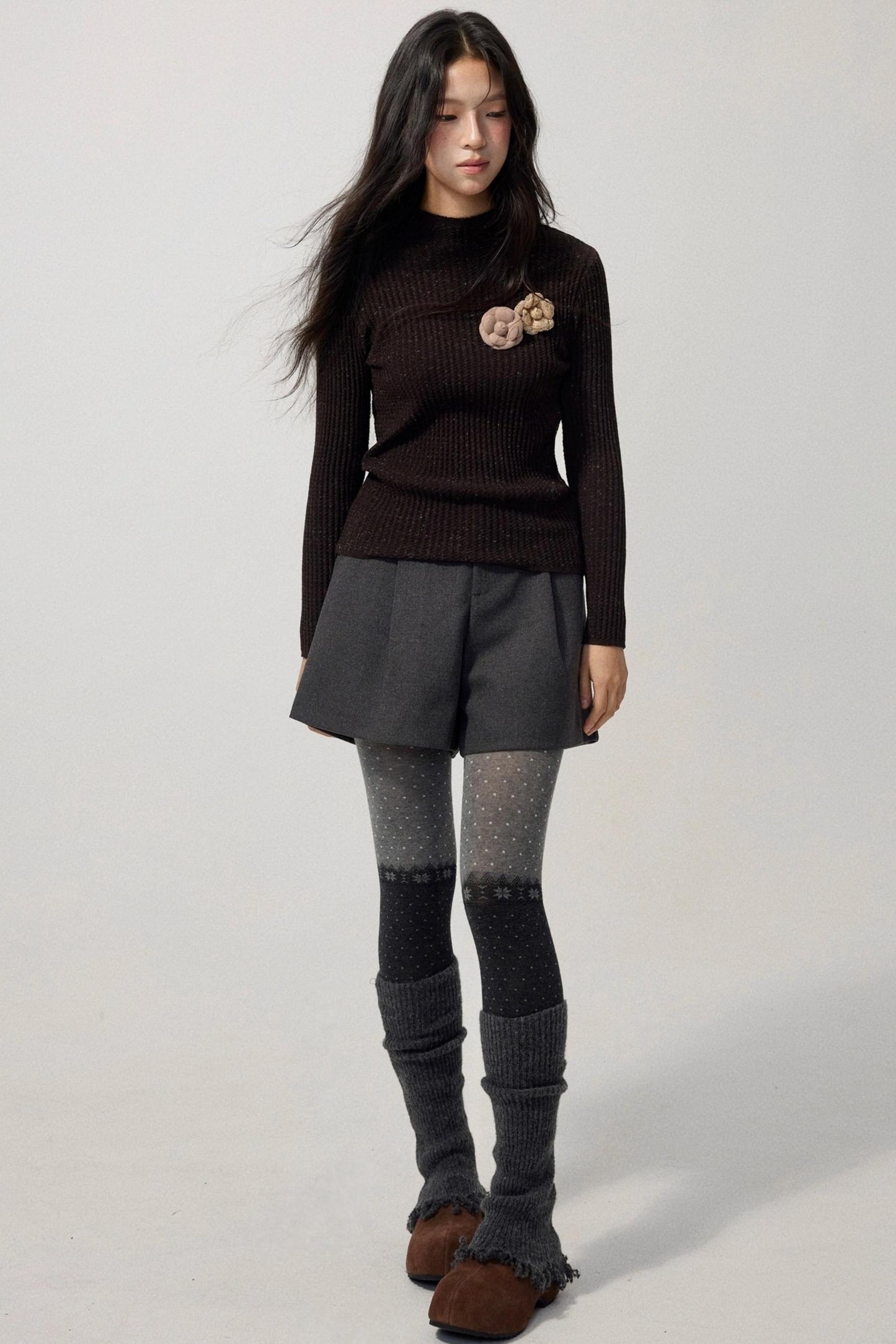 Detachable Corsage Turtleneck Sweater