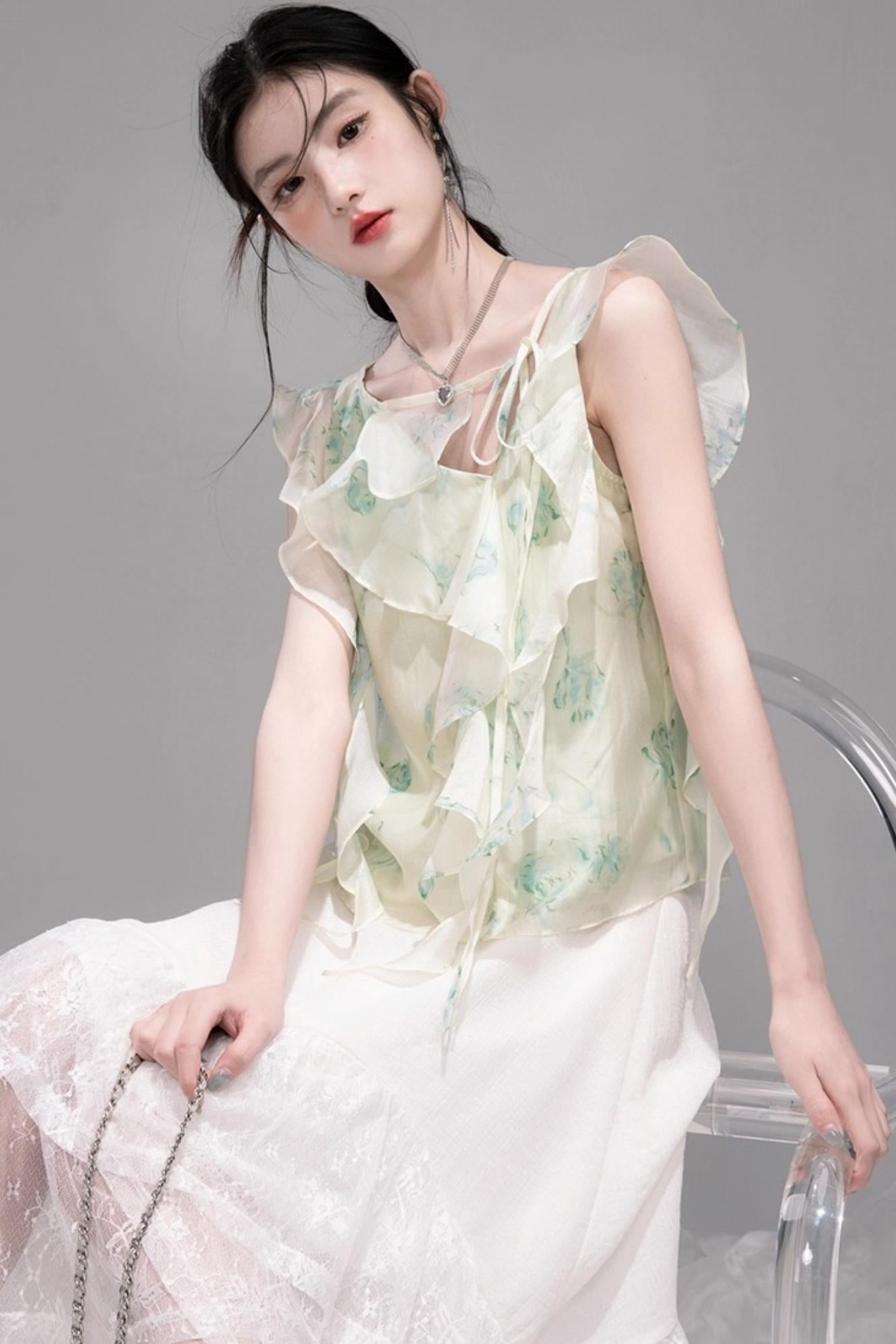 Fluttering Chiffon Shirt