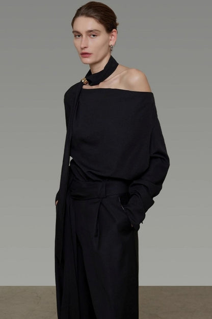 Streamer V-Neck Shirt