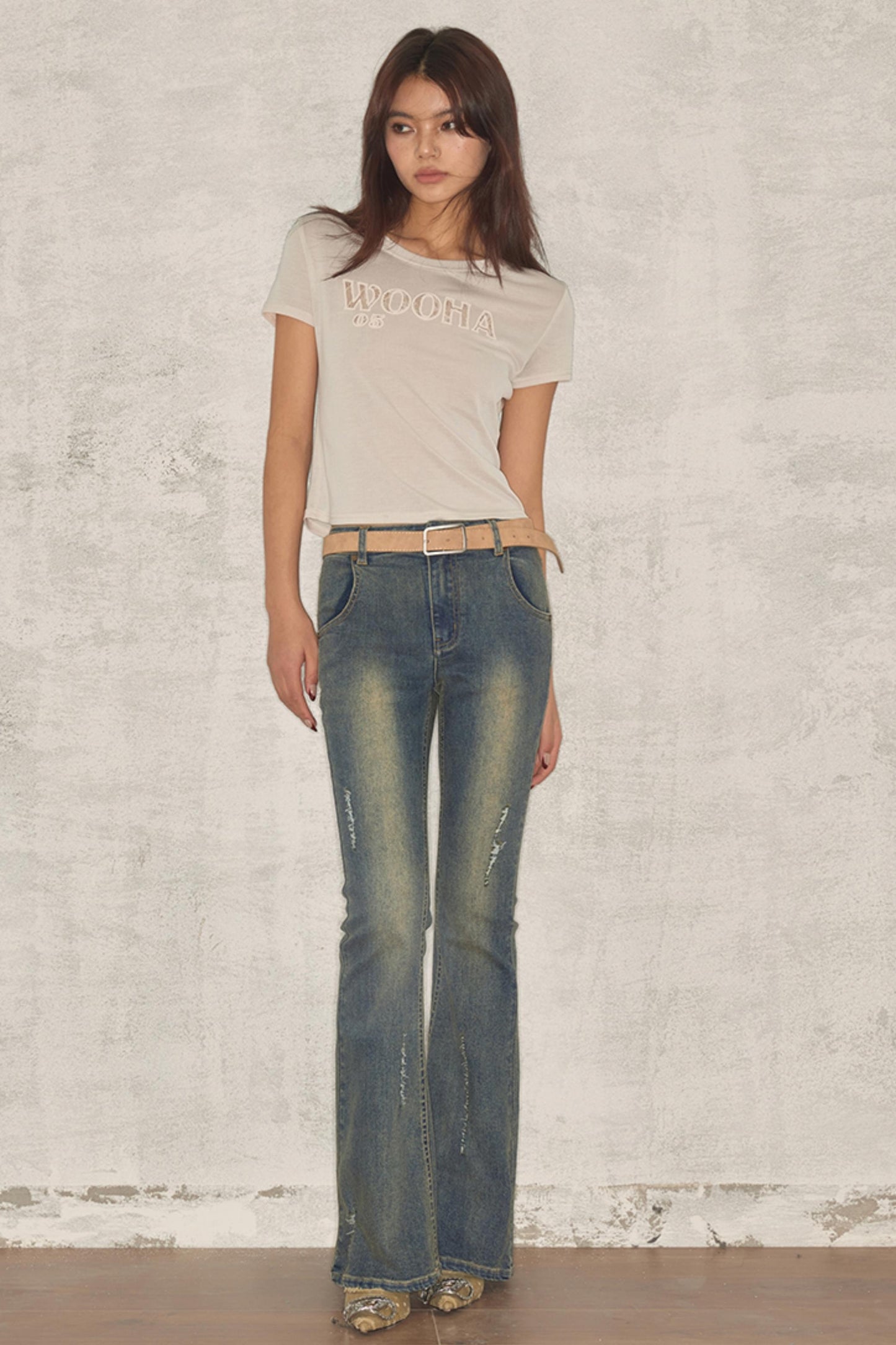 Retro Chic Distressed Skinny Jeans