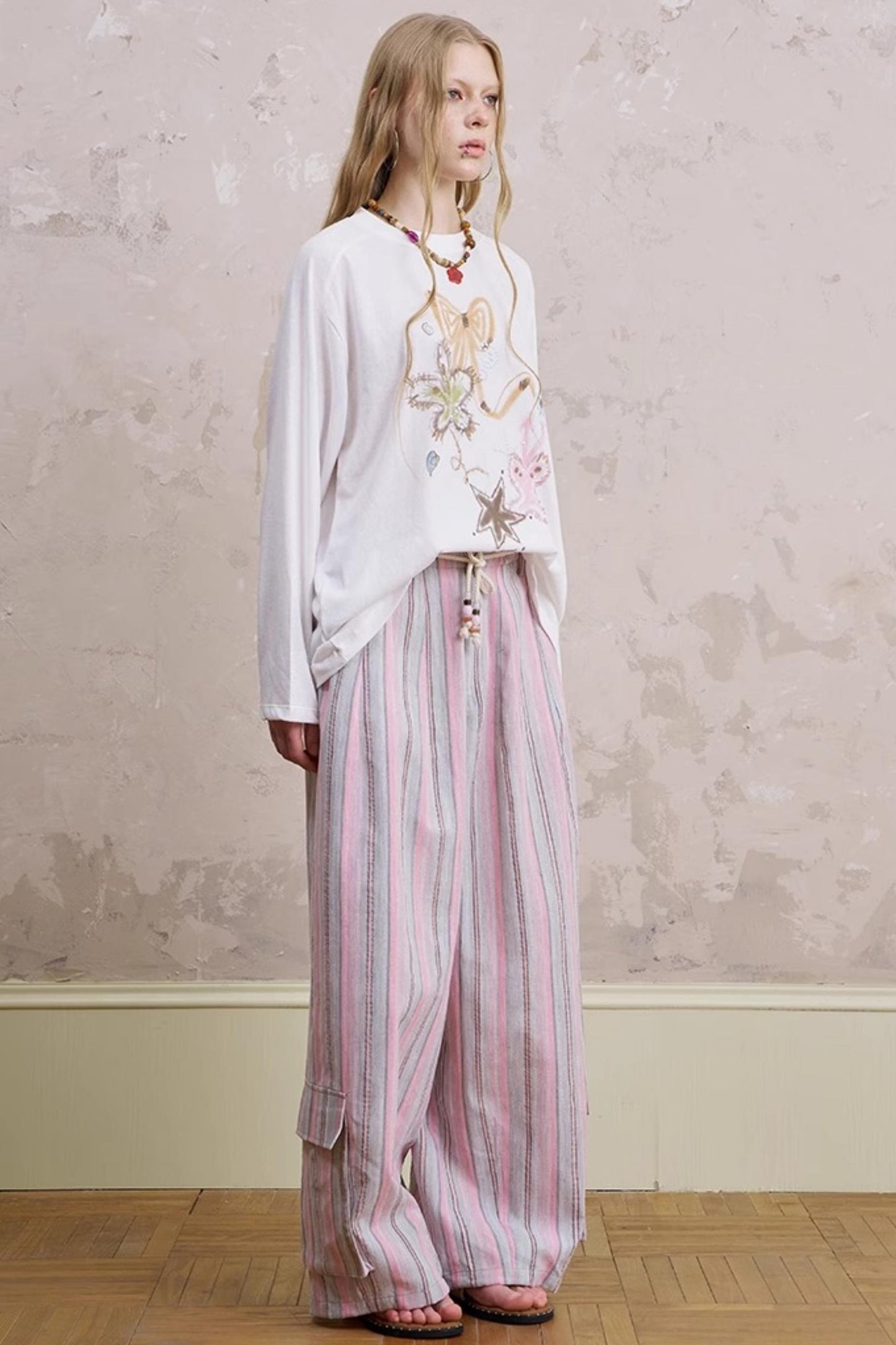 Simple Long Silhouette Pants