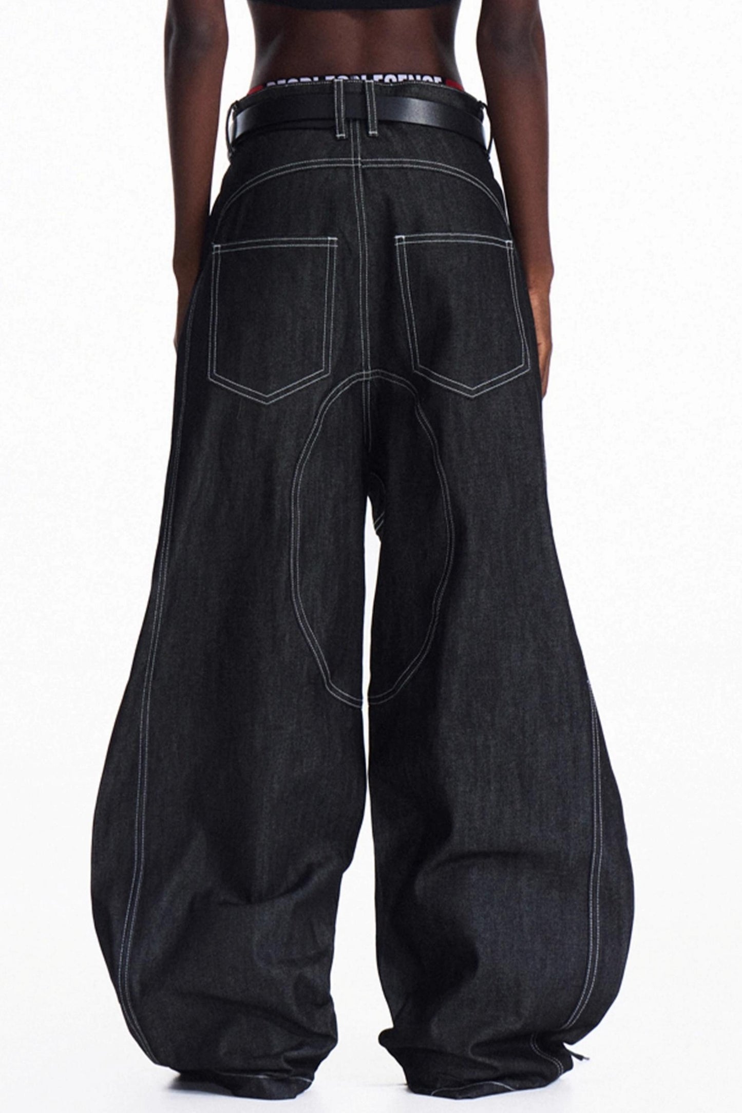 Red-Eared Wide-Leg Jeans