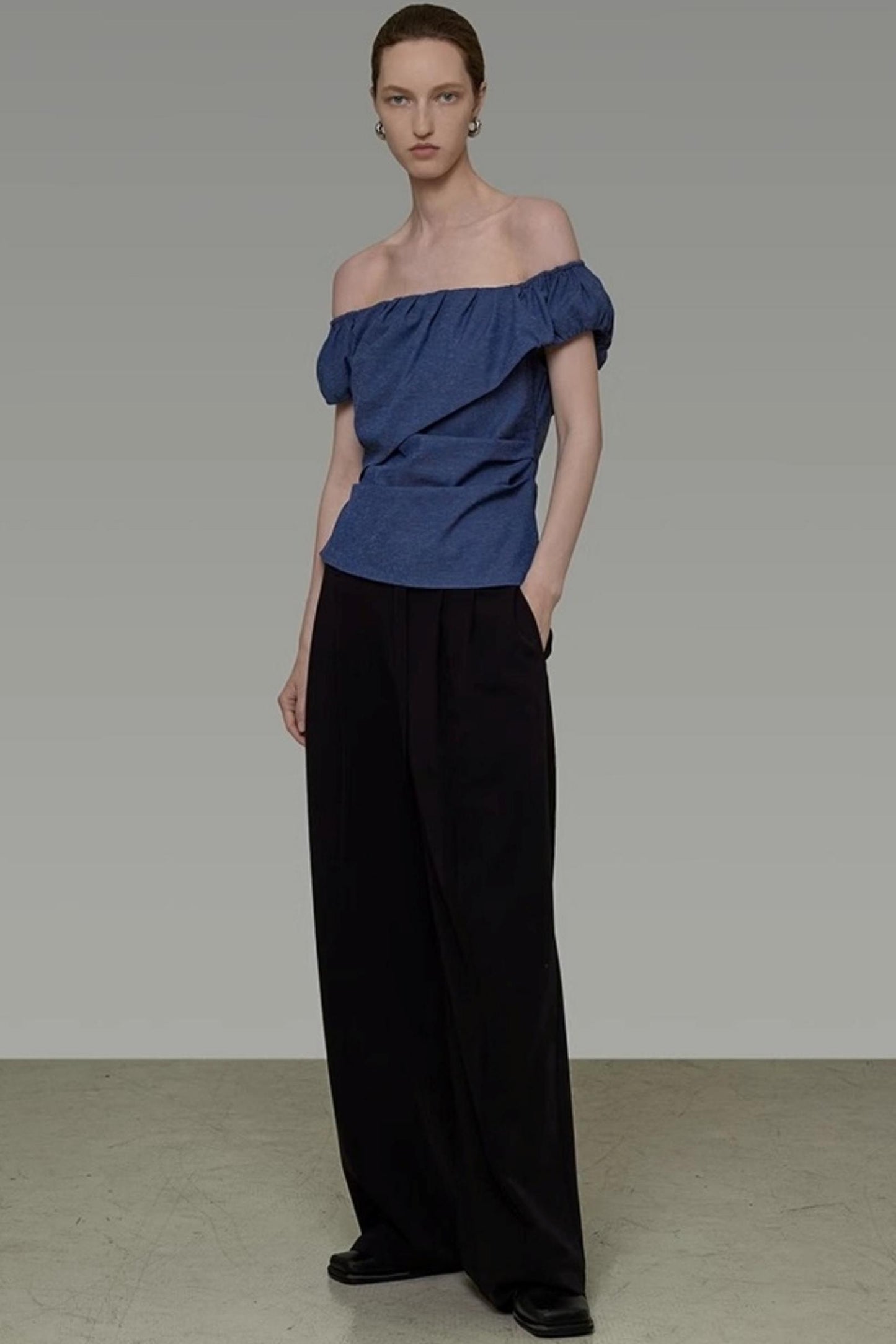 Asymmetric One-Shoulder Top