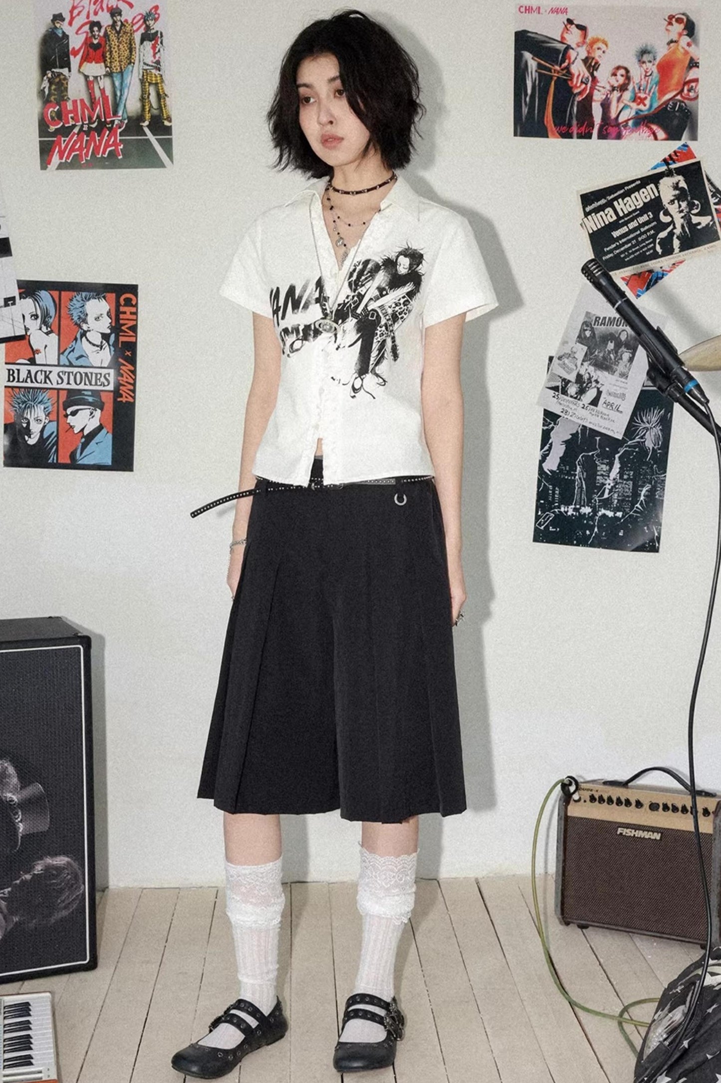 Weiße Bluse mit V-Ausschnitt und Aufdruck