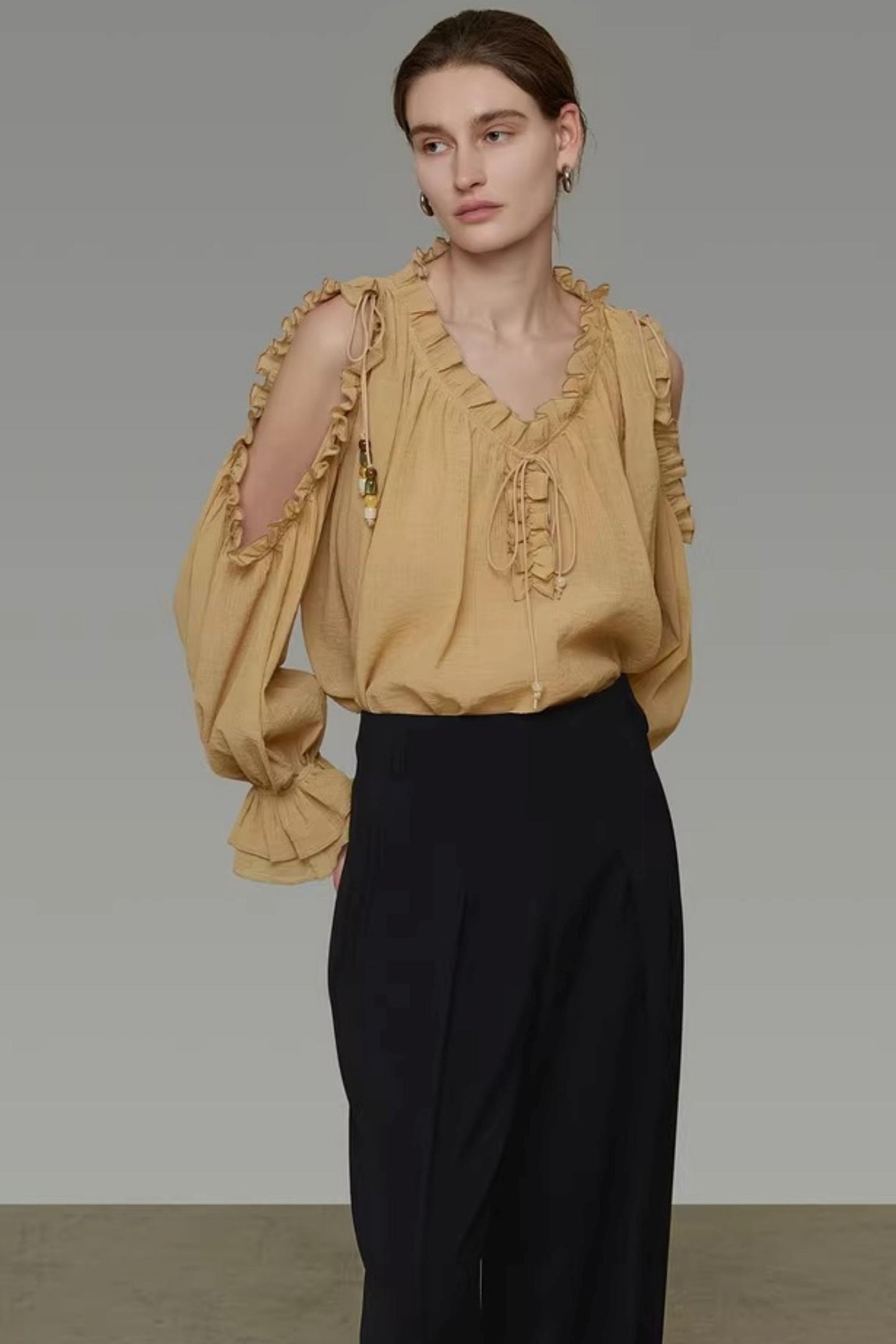 Lockeres Off-Shoulder-Shirt mit Rüschen