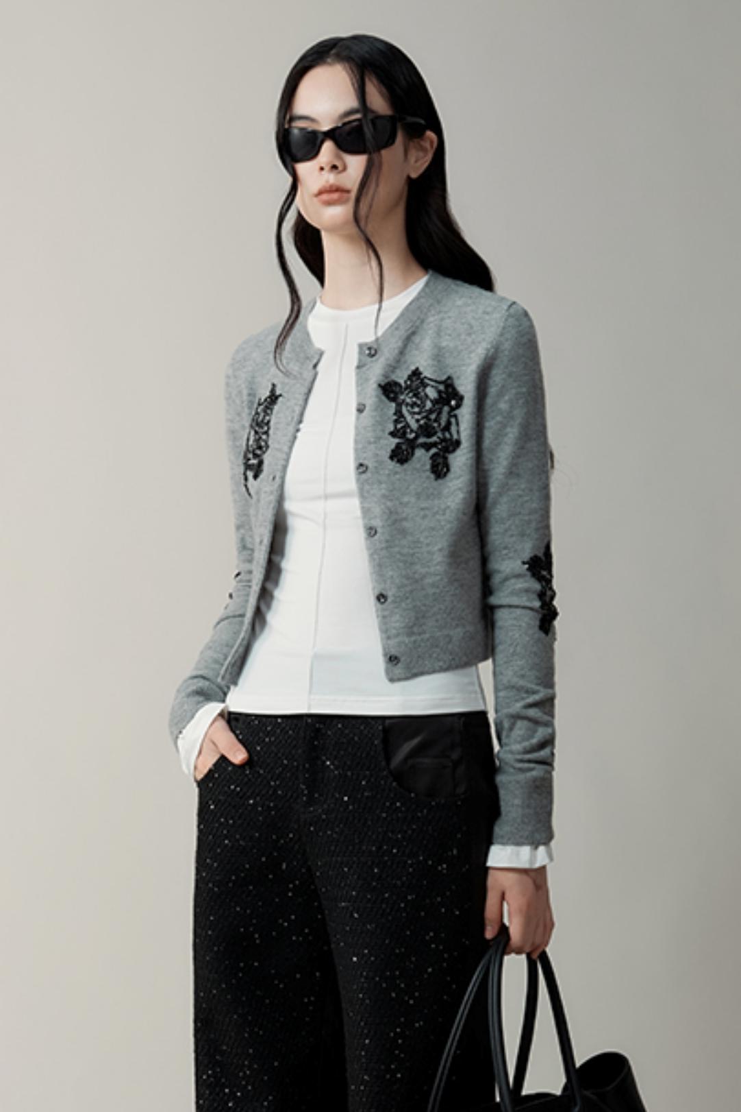 Heavy Beaded Embroidery Knit Cardigan