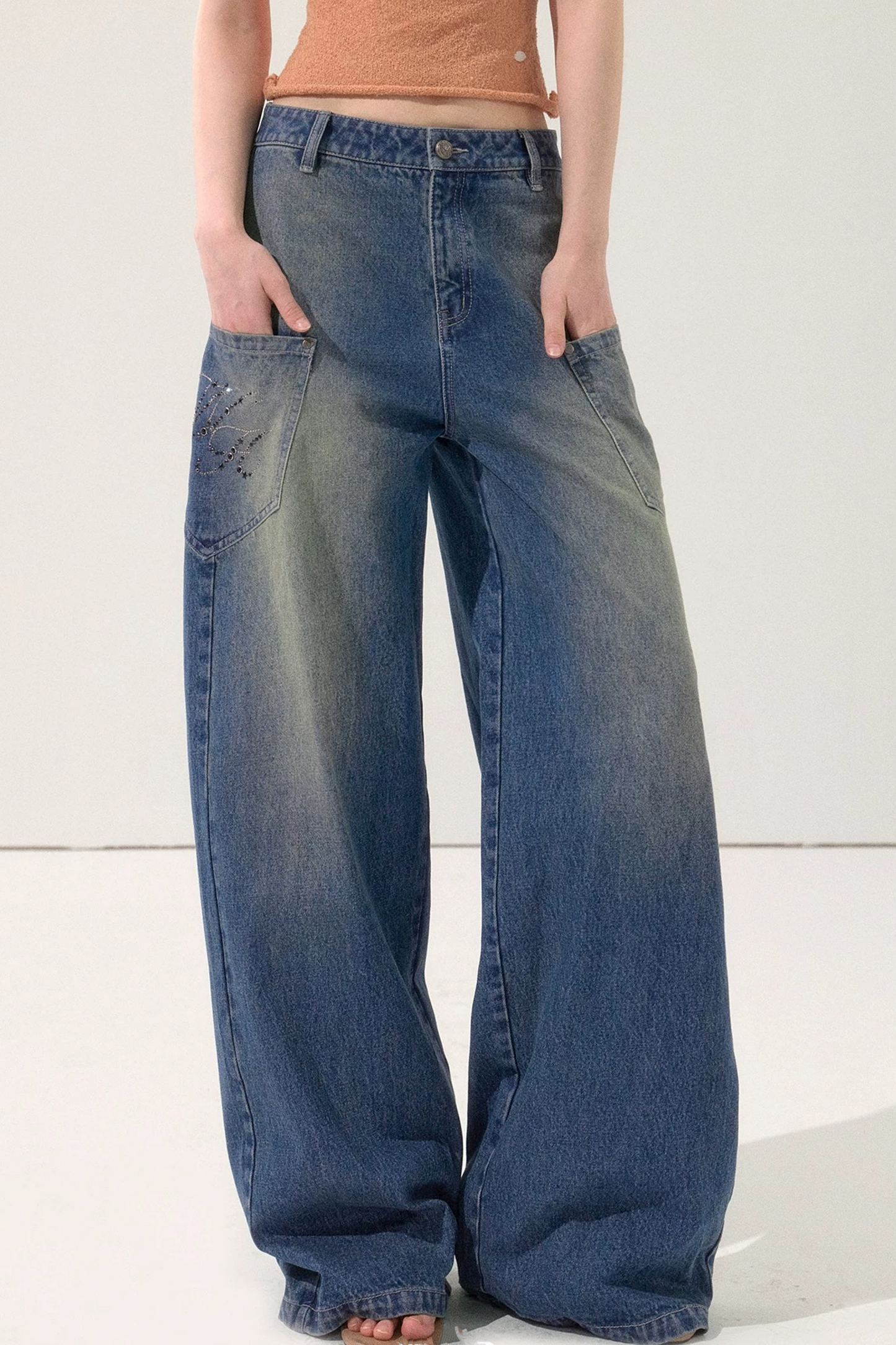 Rhinestone Retro Wide-Leg Jeans