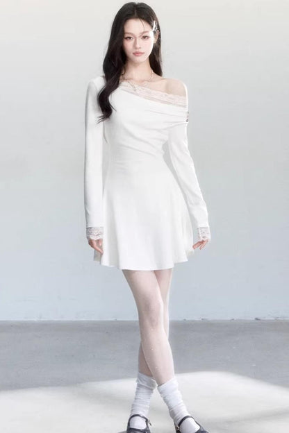 Moonlight Off-Shoulder Lace Dress