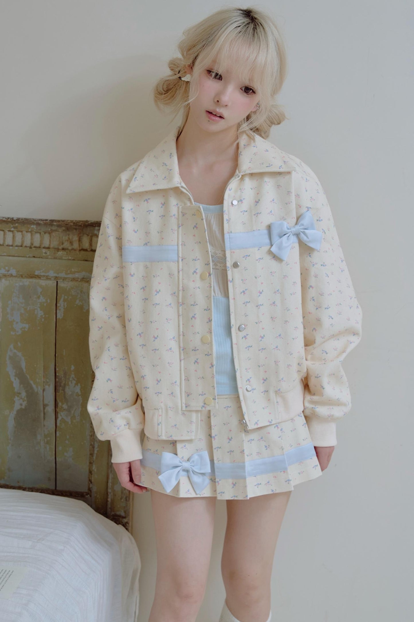 Beige Floral Blue Bow Jacket Set-Up