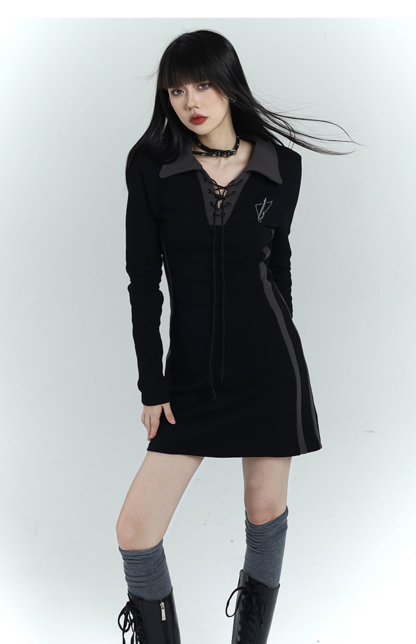 black slim hip dress