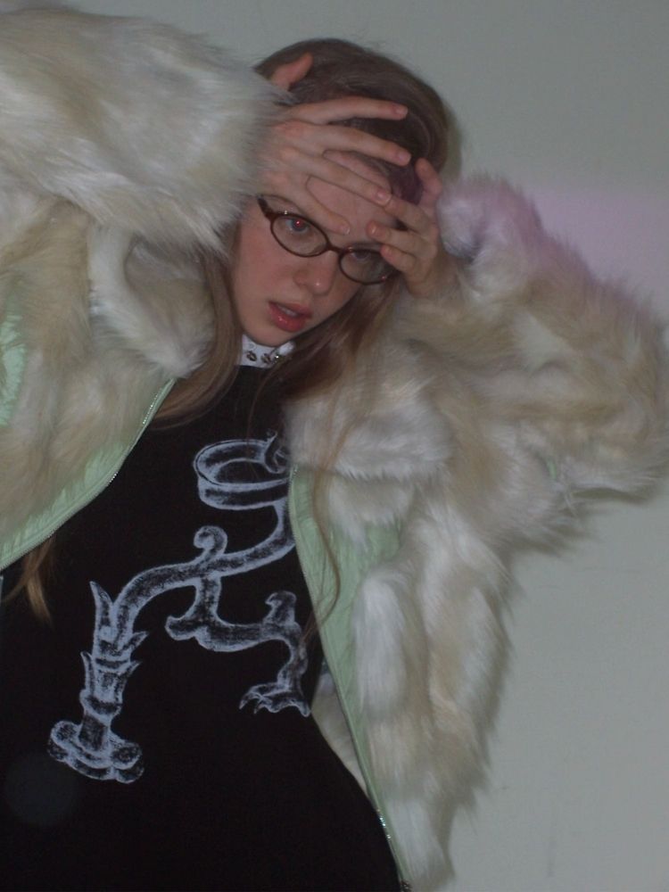 Splicing fur coat